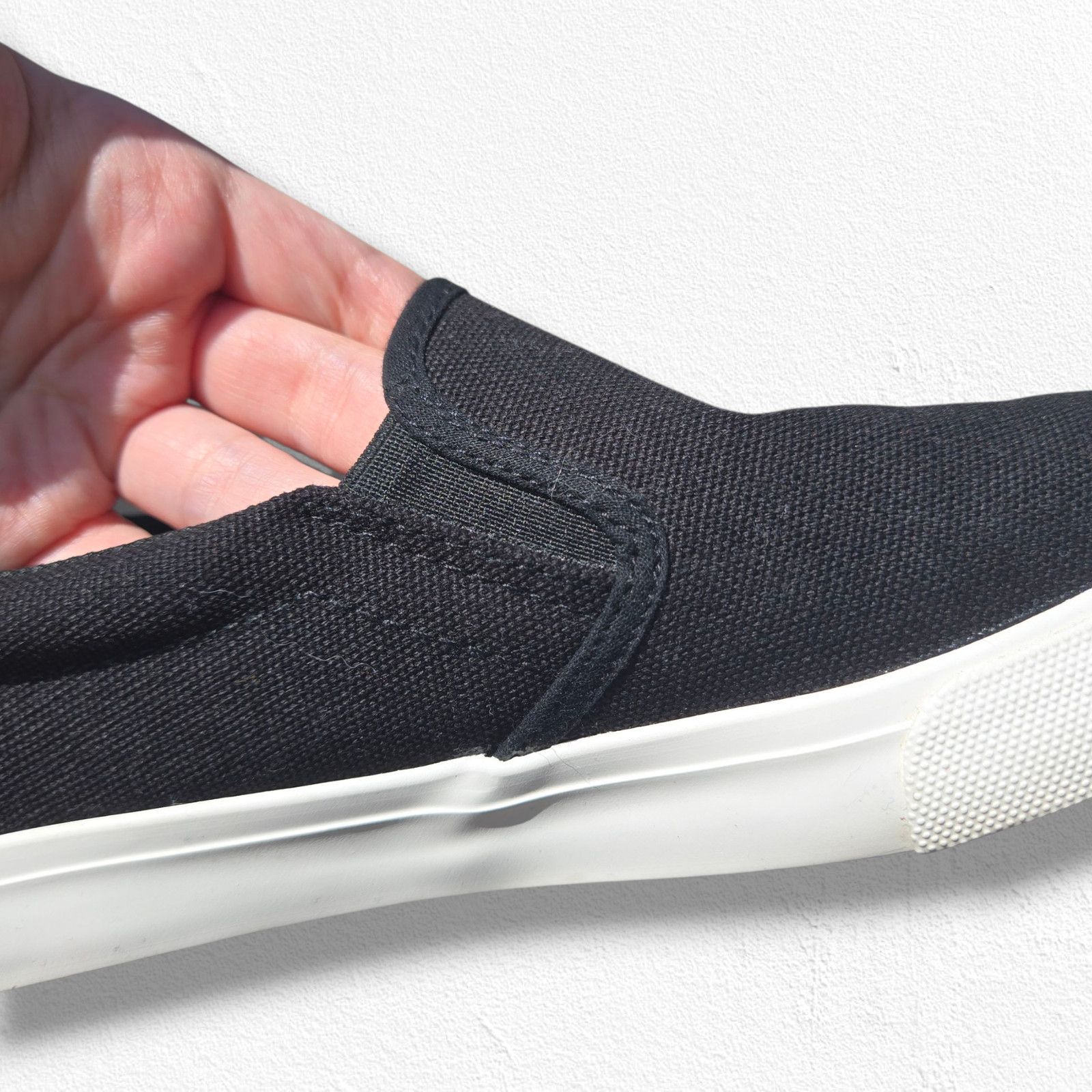 Other ShoeDazzle Lexy Black Canvas Slip-On Sneakers Womens Size 7 Size US 7 / IT 37 - 10 Thumbnail
