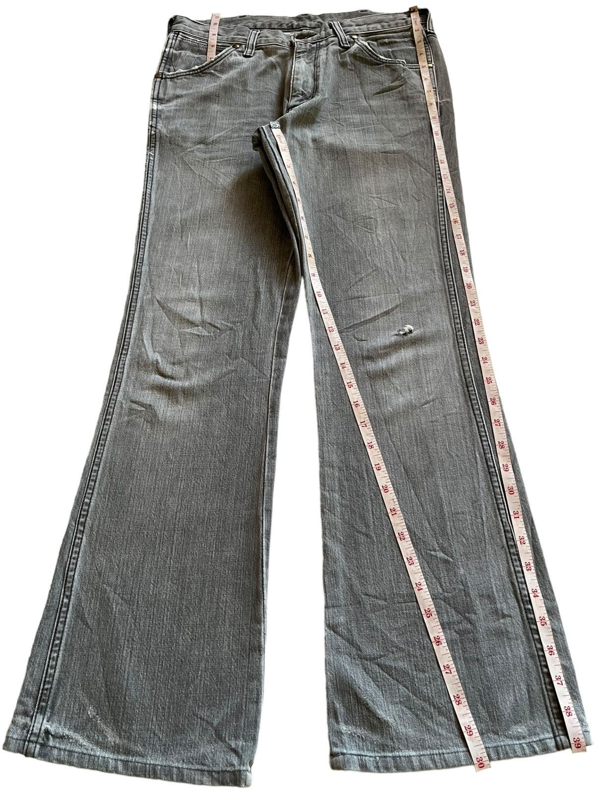 Wrangler SALES🔥Vintage Wrangler Flared Faded Wash Distressed Jeans Size US 31 - 13 Thumbnail