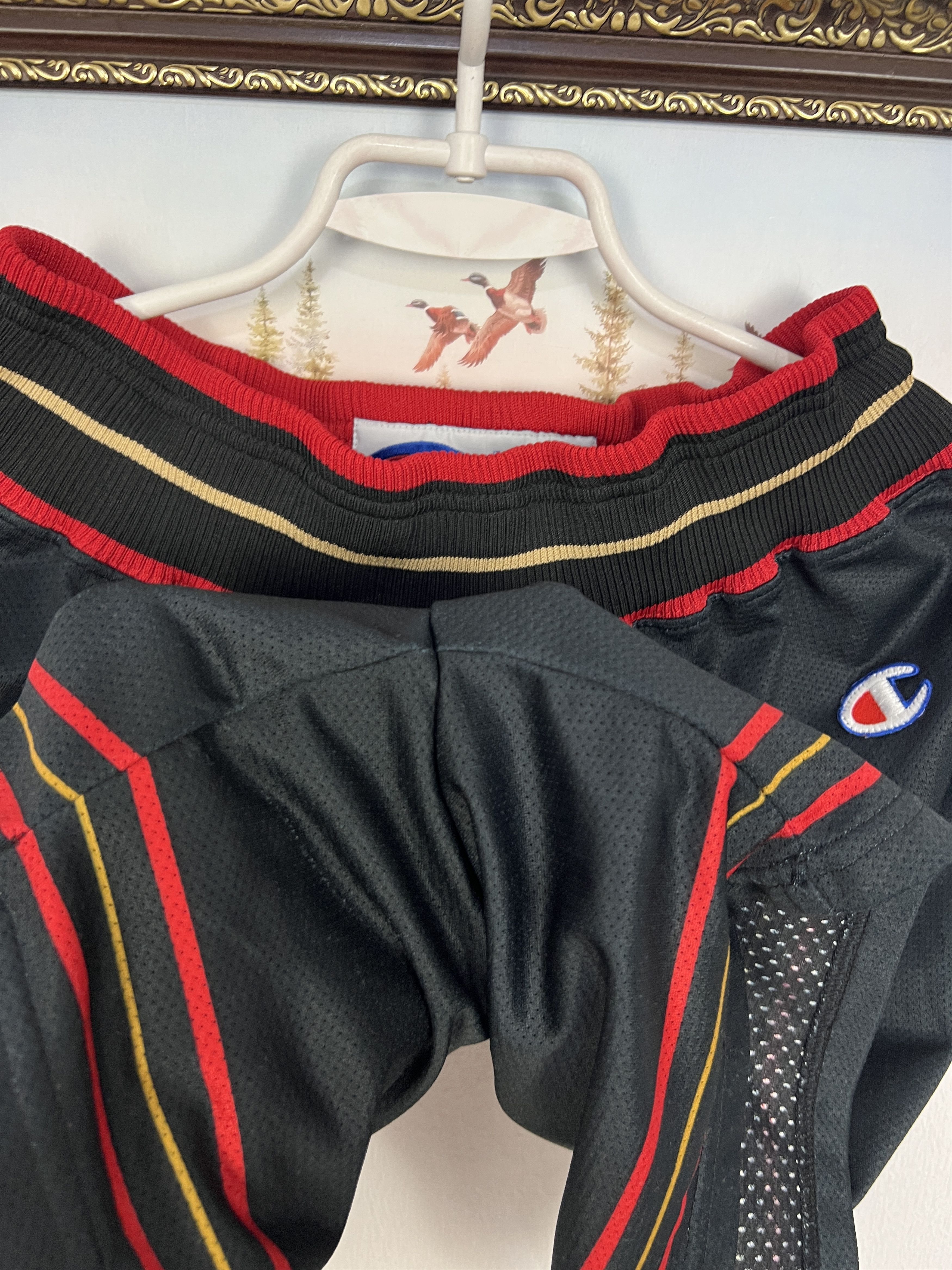 Champion Vintage 90's Champion Philadelphia 76ers Sixers NBA Shorts M Size US 32 / EU 48 - 7 Thumbnail