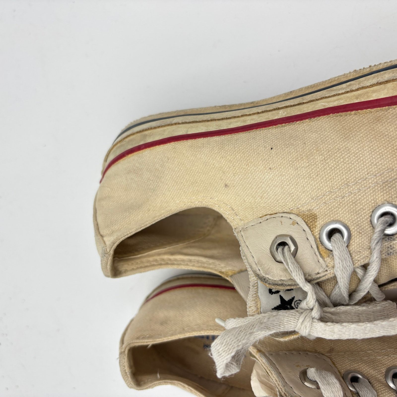 Converse Vintage 90s Converse Chuck Taylor Low Sneakers Men's 8 White Size US 8 / EU 41 - 13 Thumbnail