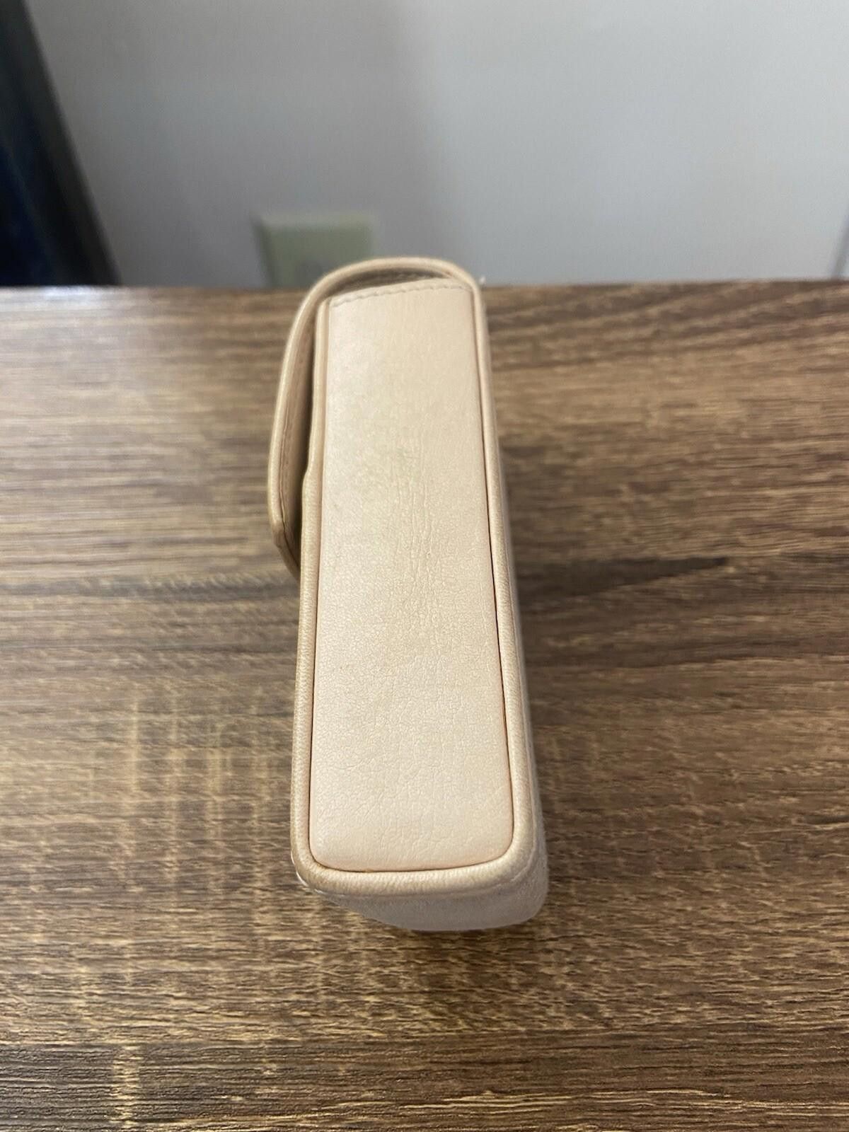 Loewe Loewe beige tan suede leather cigarette case pouch, smudge Size ONE SIZE - 6 Thumbnail
