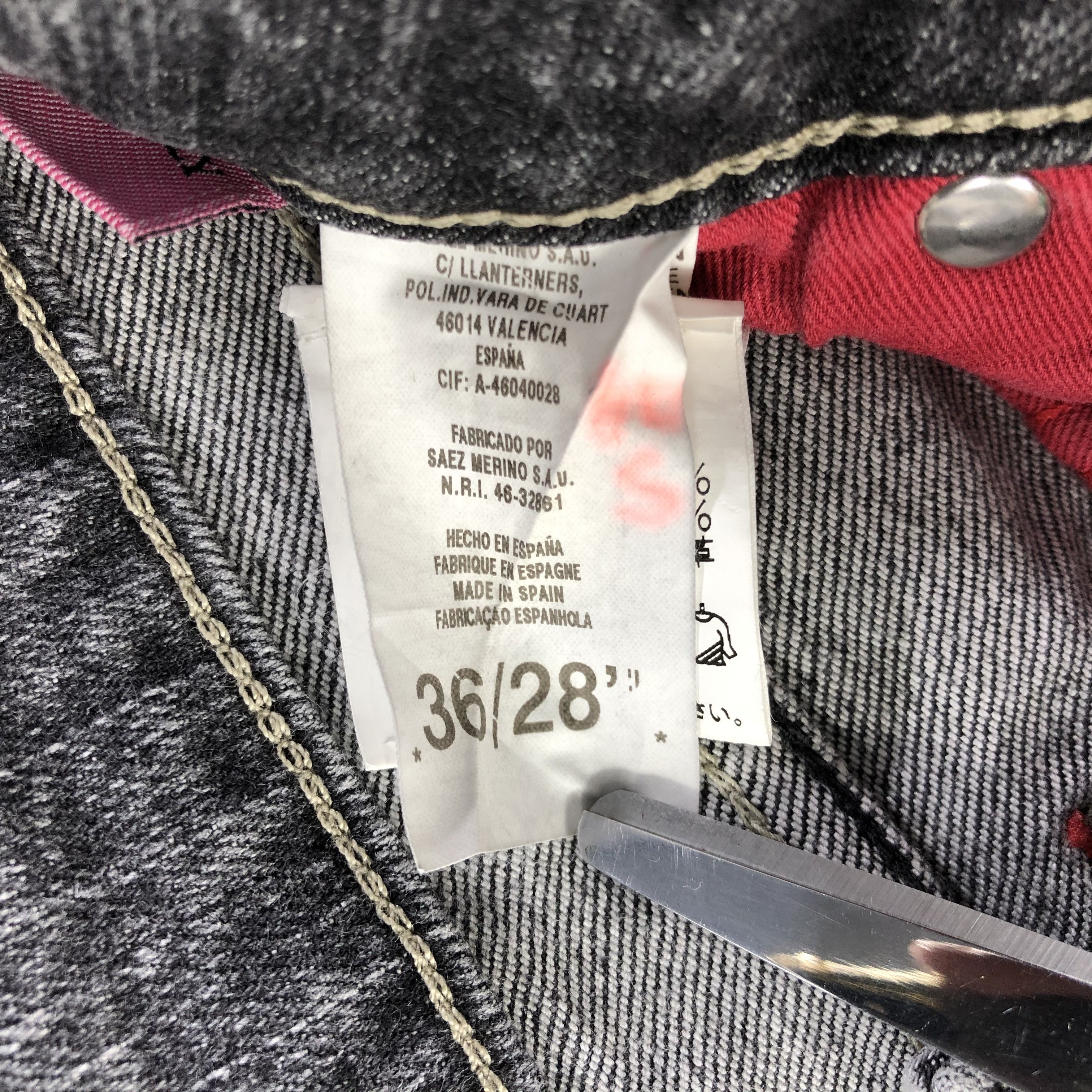 Japanese Brand Cimarron Faded Black Flared Denim KJ1969 Size 27" / US 4 / IT 40 - 8 Thumbnail