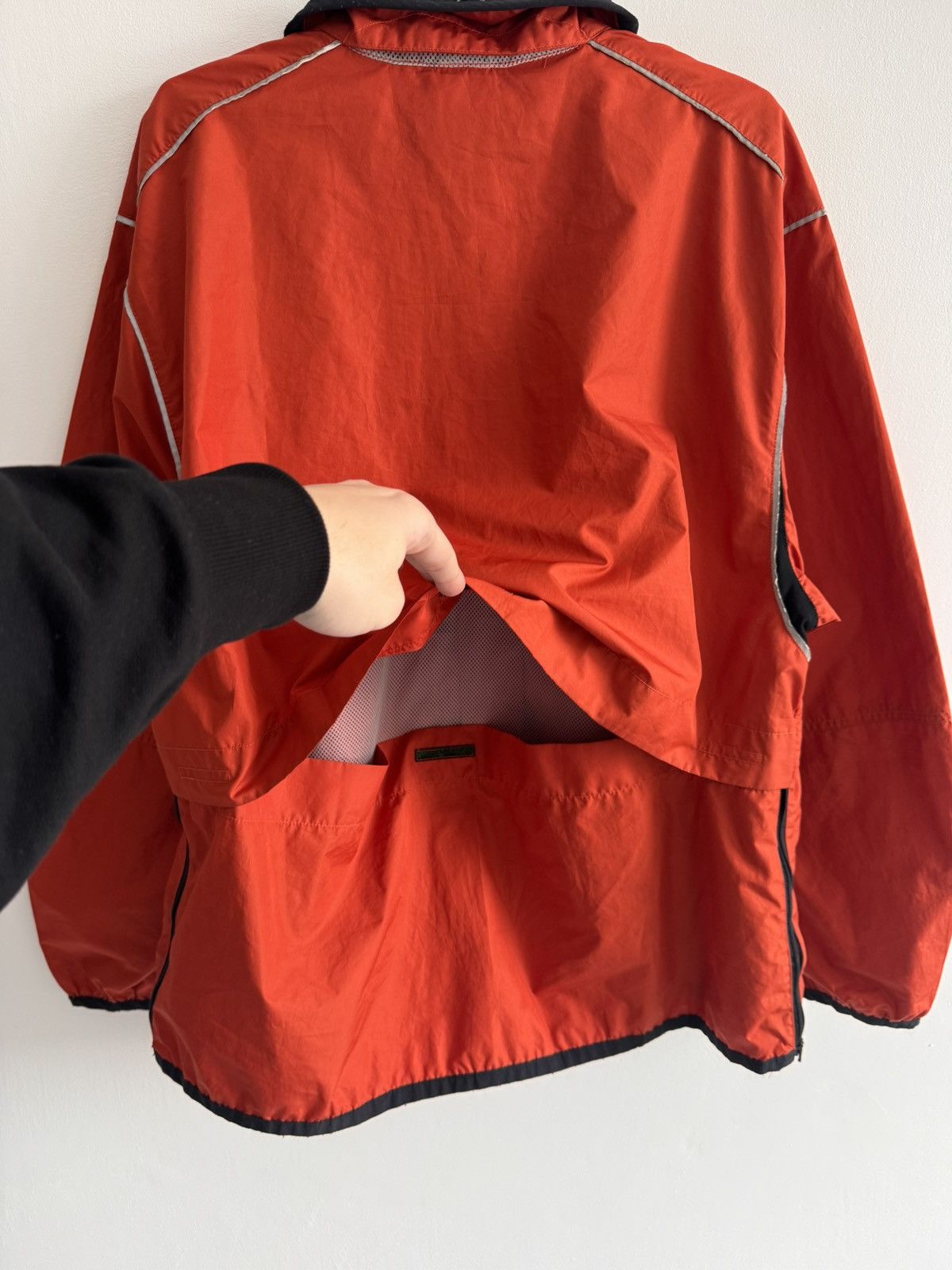 Nike Vintage Nike Nylon 90’s Track Jacket Swoosh Y2K Size US L / EU 52-54 / 3 - 7 Thumbnail