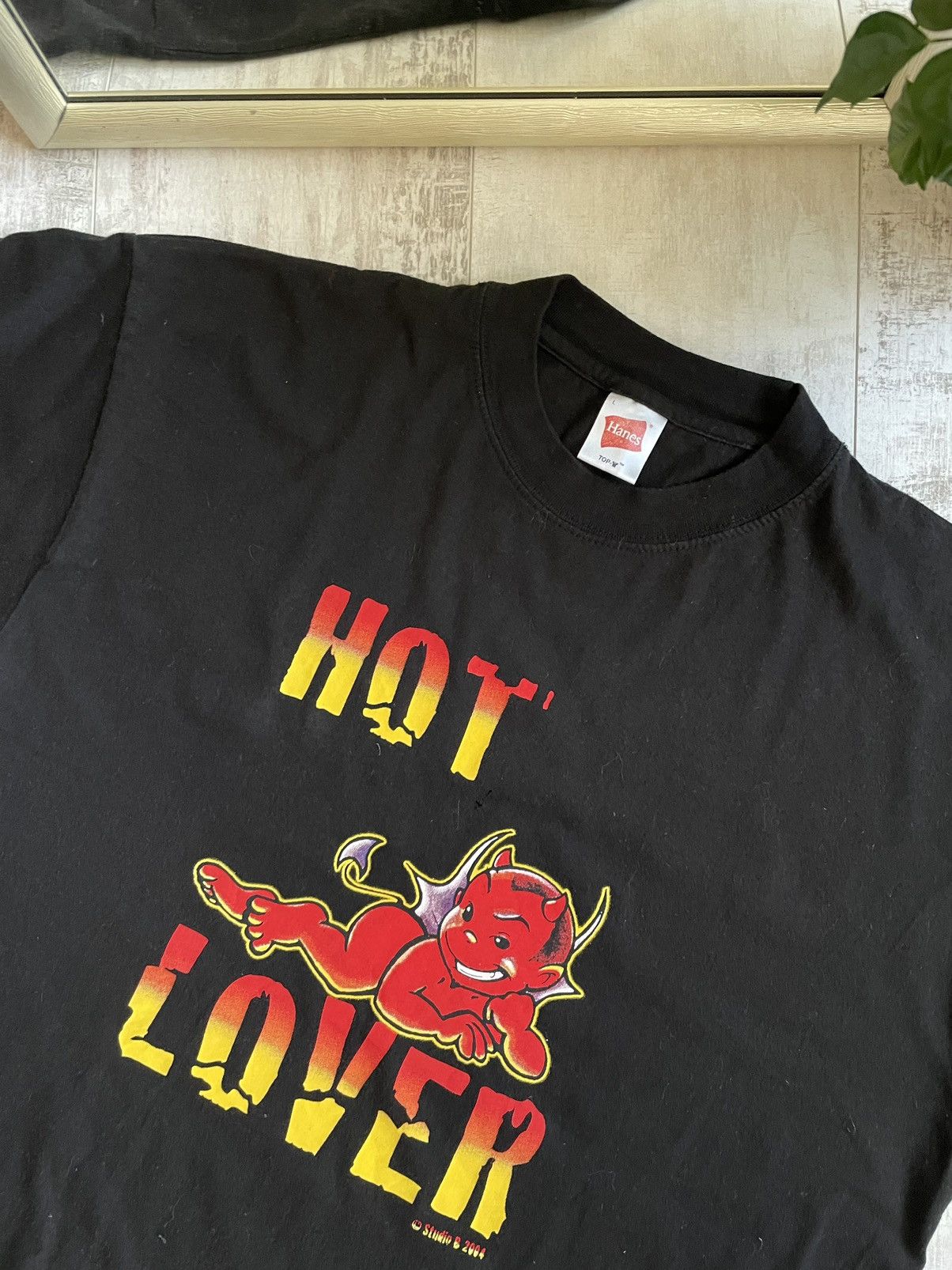 Vintage Vintage Hot Lover Devil Fire 2004 T-Shirt Size US L / EU 52-54 / 3 - 3 Thumbnail
