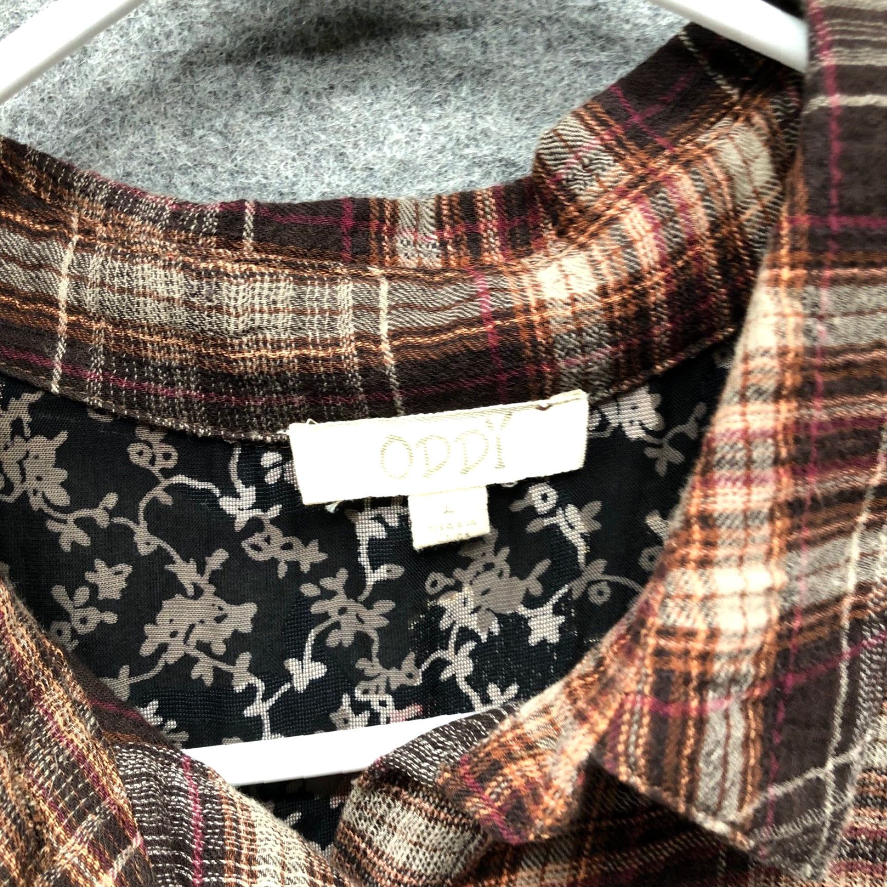 Vintage **Oddi Plaid Button Down Shirt Women's Long Sleeve Brown L** User: **Oddi Plaid Button Down Shirt Women's Long Sleeve Brown Size L** Size L / US 10 / IT 46 - 3 Thumbnail