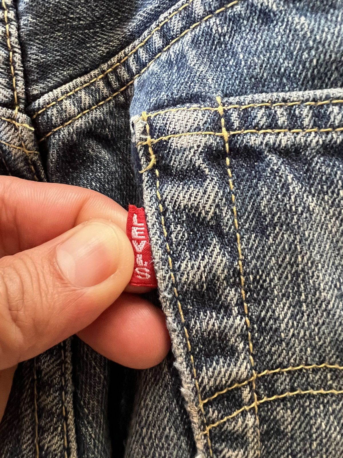 Levi's × Levi's Vintage Clothing VINTAGE LEVIS 503B BIG E SELVEDGE DISTRESSED JEANS Size US 32 / EU 48 - 10 Thumbnail