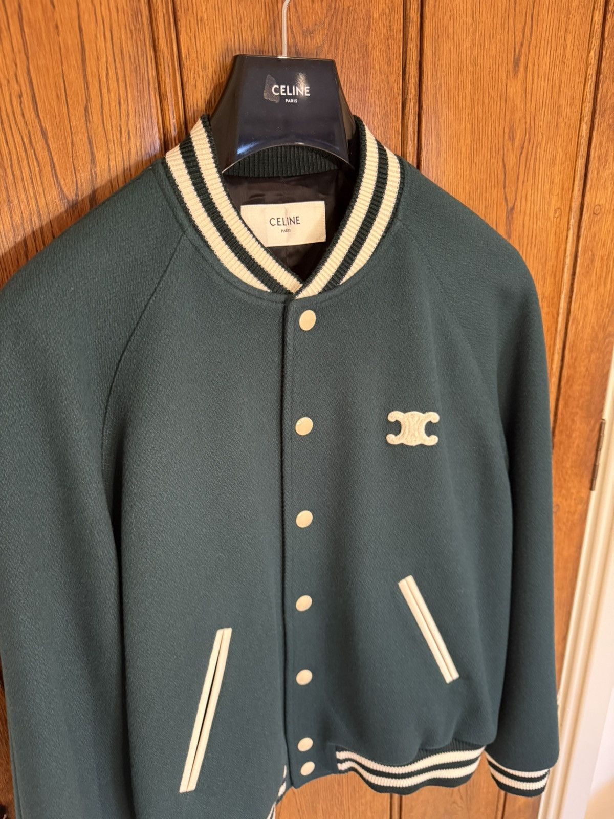 Celine $3.25k+ FW24 Celine Triomphe logo teddy jacket green Hedi 52 Size US L / EU 52-54 / 3 - 15 Thumbnail