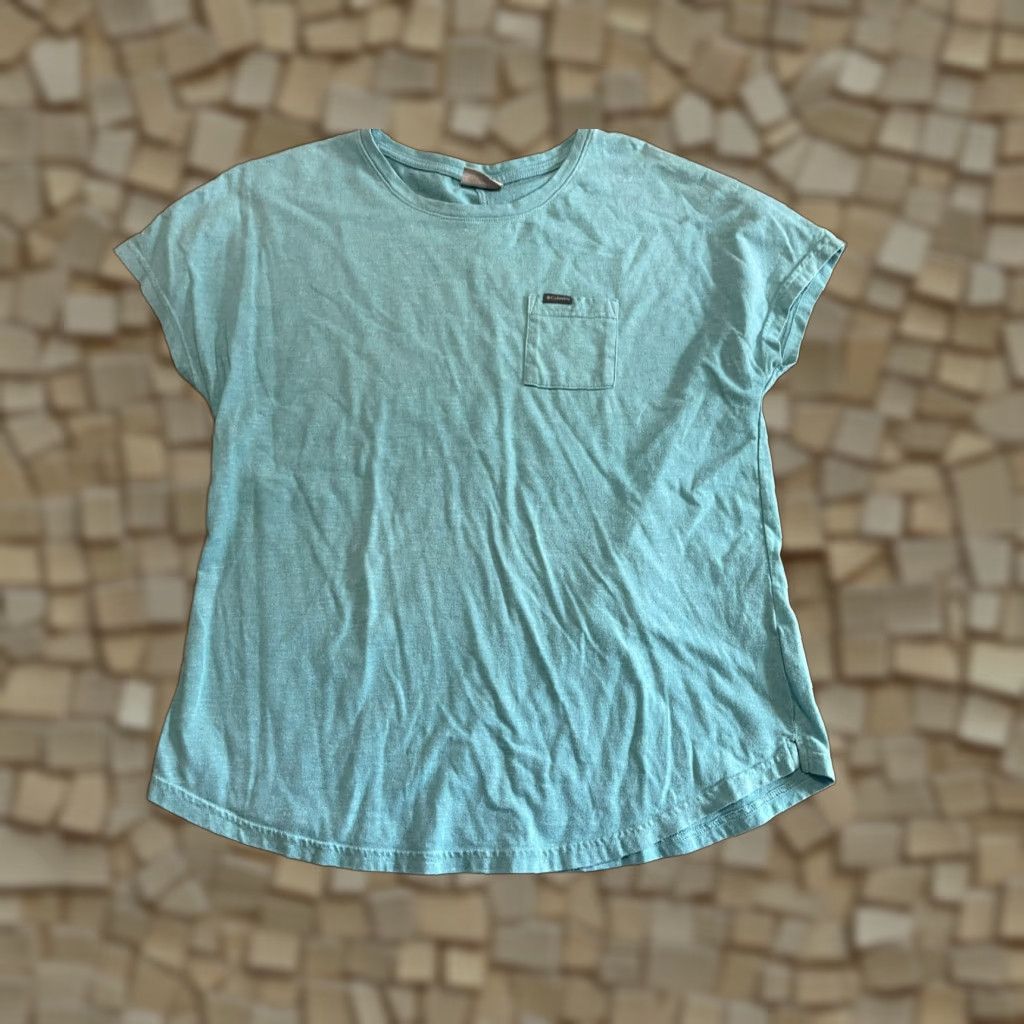 Vintage Columbia Shirt Women's XL Blue Short Sleeve Pocket T-Shirt Casual Modern Basic Pockets Size XL / US 12-14 / IT 48-50 - 1 Thumbnail