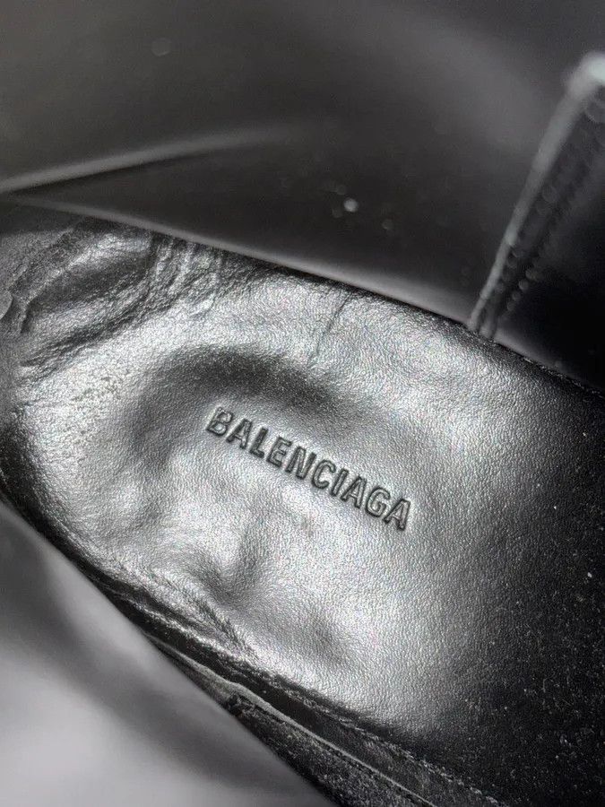 Balenciaga Balenciaga Black Squared Leather Boots Size US 7.5 / IT 37.5 - 10 Thumbnail