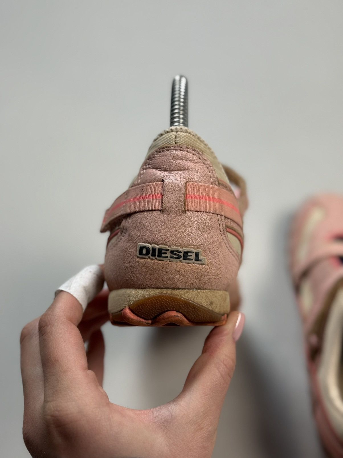 Diesel Vintage Y2K Leather Pink Straps Low Top Sneakers Ballets Size US 7 / IT 37 - 19 Thumbnail