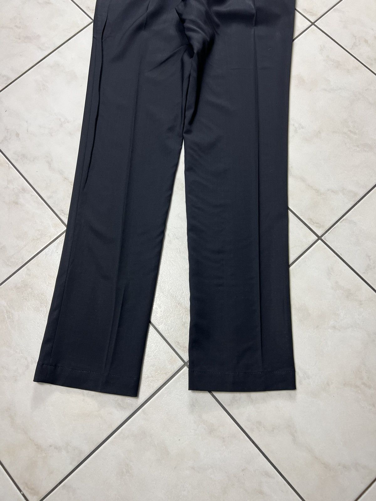 Dolce & Gabbana Dolce&Gabbana classic wool dark navy creased old money pants Size US 32 / EU 48 - 17 Thumbnail