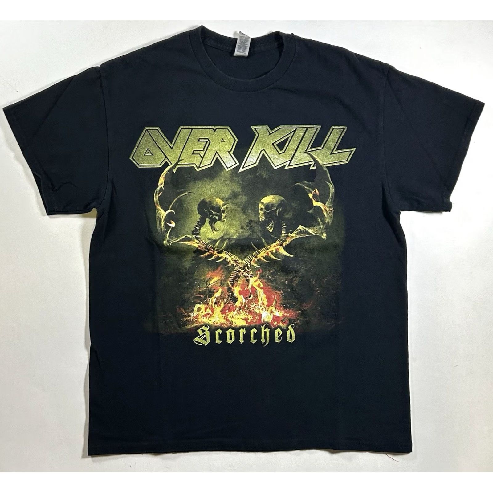 Gildan VINTAGE Over Kill “Scorched” 2023 MetLife New Jersey Tour Shirt Medium 19.5x25.75 Inches Black N/A M Shirt Unisex Adults Over Kill 2023 Tour Size US M / EU 48-50 / 2 - 2 Thumbnail