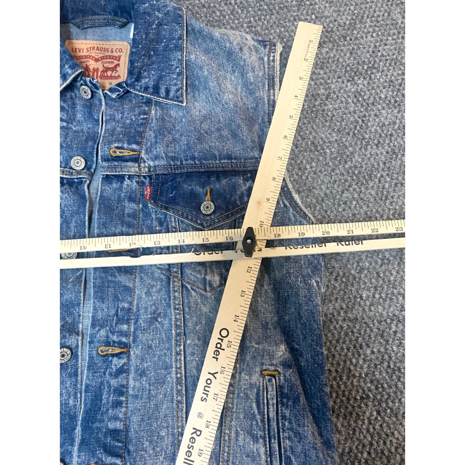 Levi's Levi's Vest Denim Blue Medium M Cotton Polyester Zipper Pockets Casual Motorcycle Jacket Men Size US 31 - 5 Thumbnail