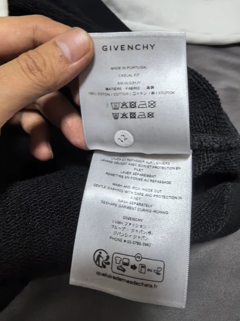 Givenchy Givenchy New Style Hoodie, Size XXL Size US XXL / EU 58 / 5 - 7 Thumbnail