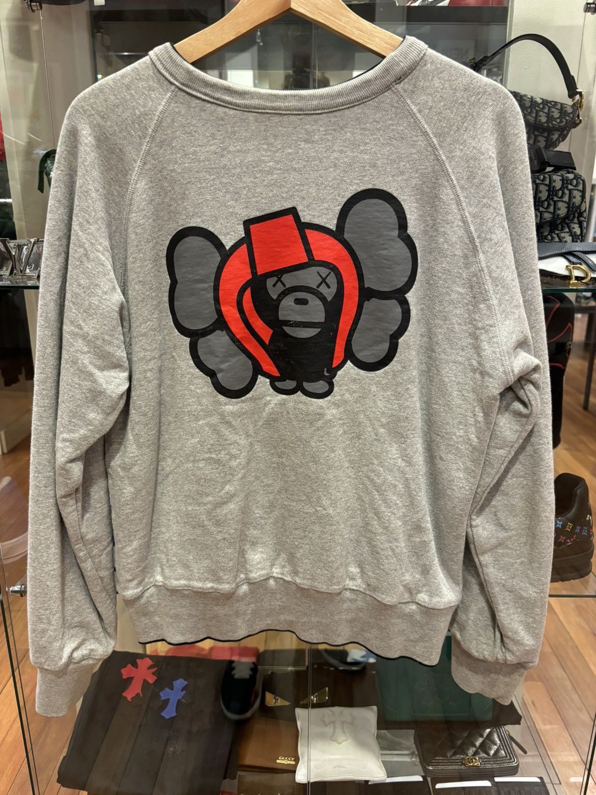 Bape × Kaws Bape Kaws Reversible Crewneck Size US S / EU 44-46 / 1 - 2 Thumbnail