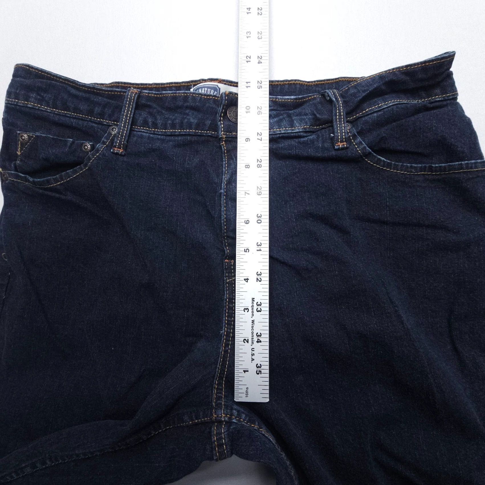 Levi's VINTAGE Levi's Signature At Waist Bootcut Jeans Size 14 Misses Dark Wash Y2K 2000s Denim Jeans Size 36" / US 14 / IT 50 - 5 Thumbnail