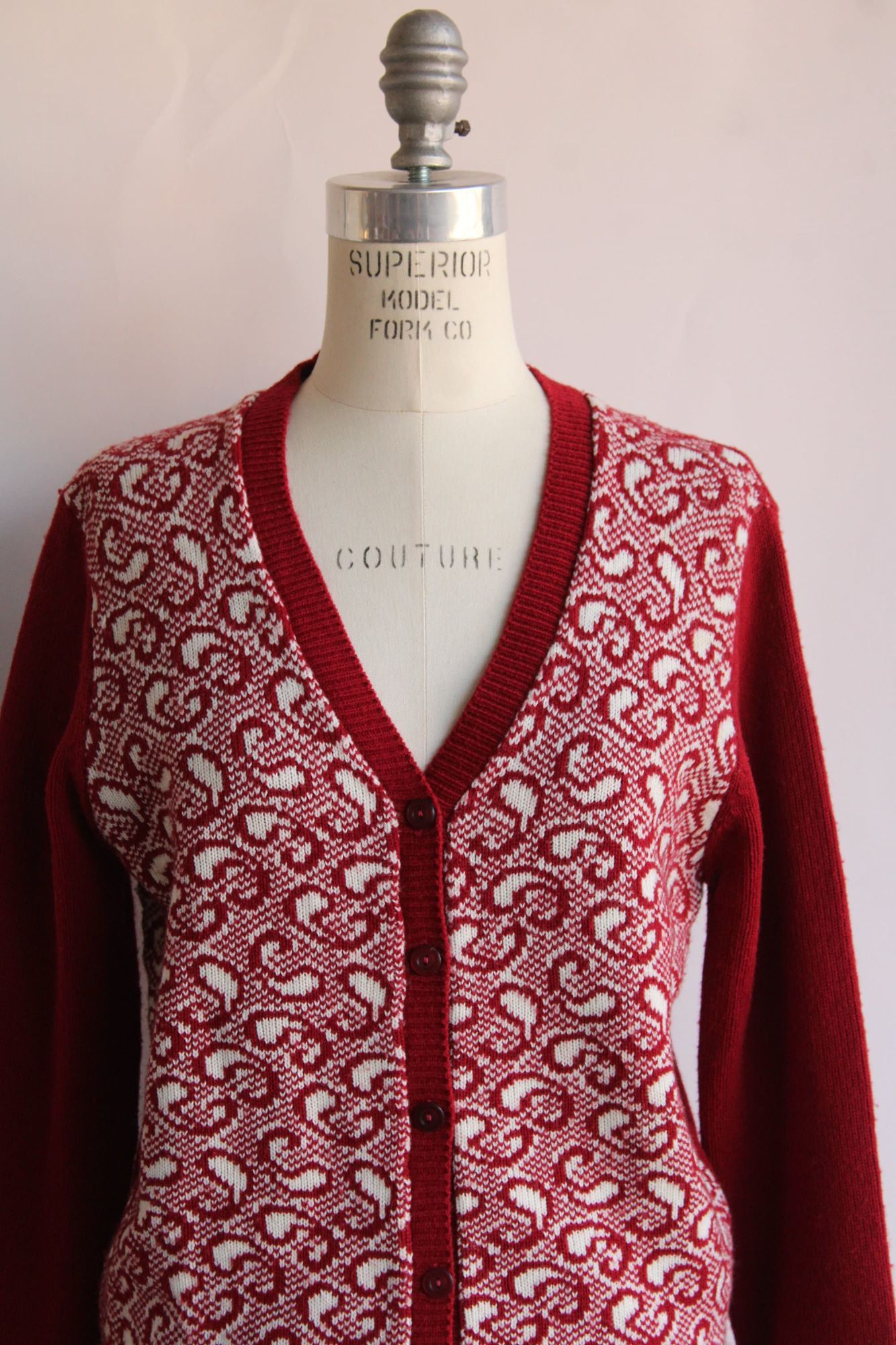 Vintage Vintage 1970s Cardigan Sweater, Volup Full Fashioned Red and Size L / US 10 / IT 46 - 3 Thumbnail