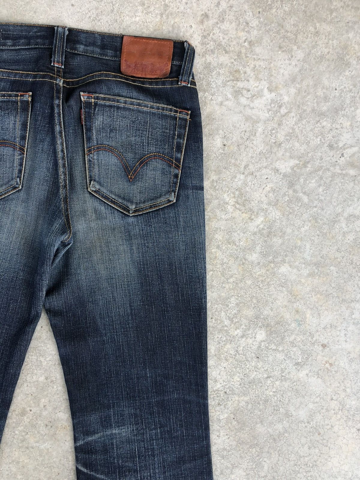 If Six Was Nine Y2k Levi’s 517 Flared Jeans Distressed Jeans Size US 31 - 10 Thumbnail