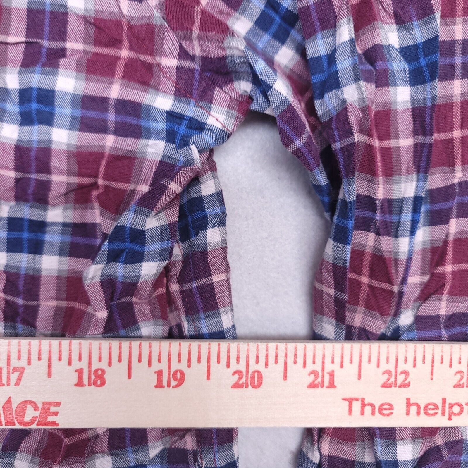 Old Navy Old Navy Tartan Flannel Button Up Shirt Mens Size L Red Blue Size US L / EU 52-54 / 3 - 8 Thumbnail