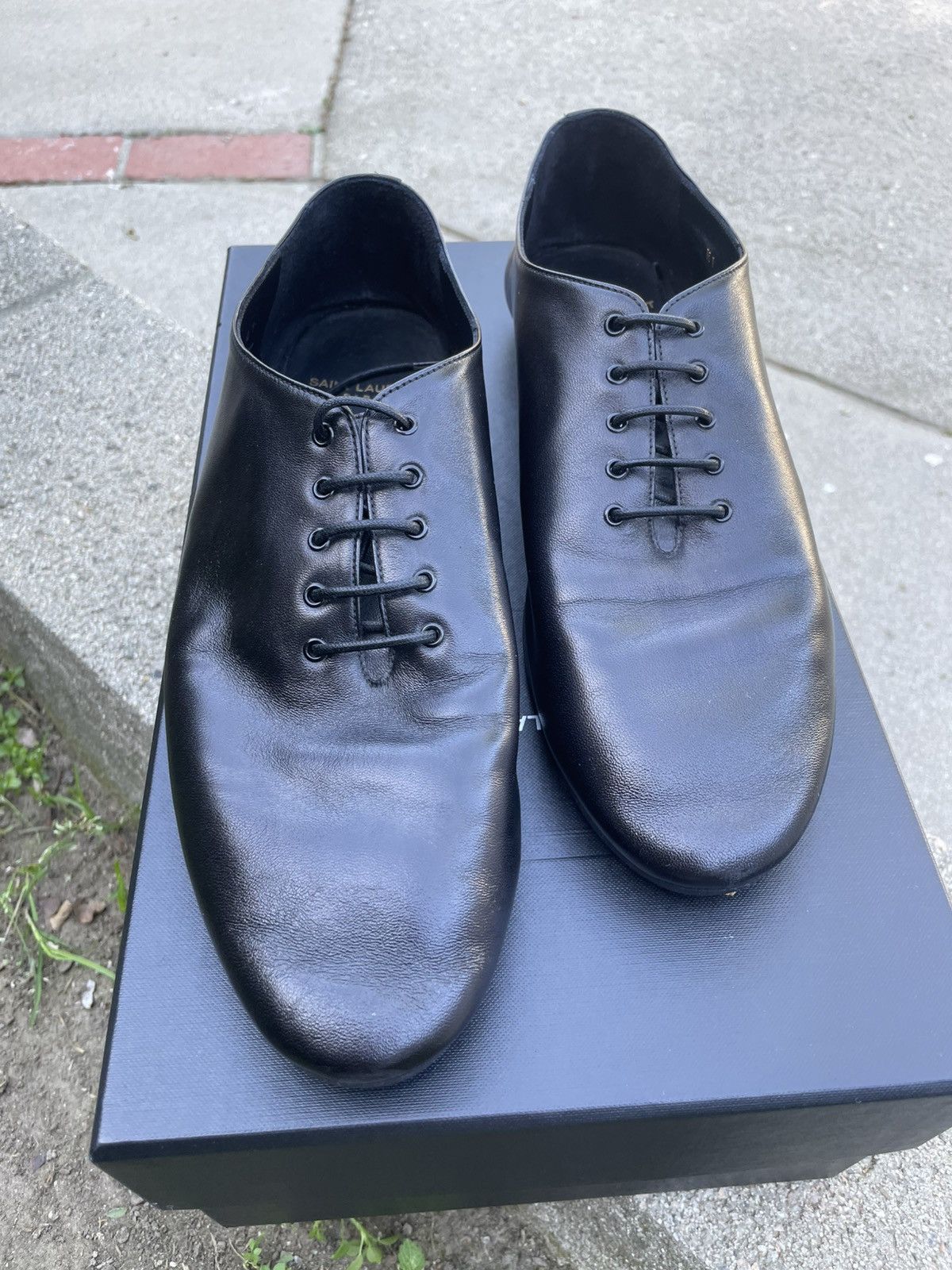 Saint Laurent Paris Saint Laurent Paris Lace Up Leather Shoes Black Low Top Size US 8 / EU 41 - 6 Thumbnail