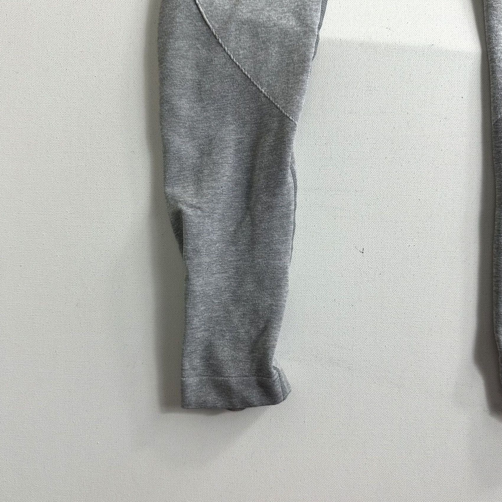 Gymshark Gymshark Leggings V3 Light Gray Womens Size S Active Gym Training Skinny Elastic Waist Compression - Regular Fit Leggings Size 28" / US 6 / IT 42 - 5 Thumbnail