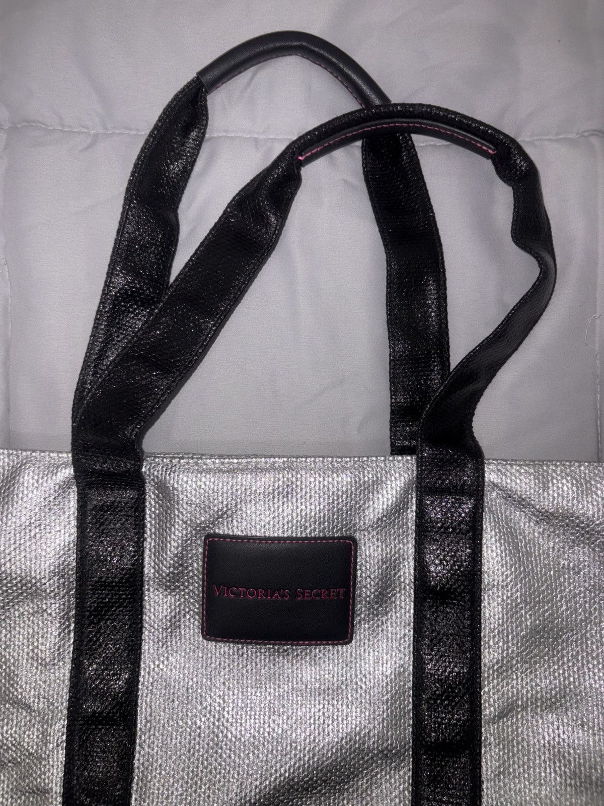 Victoria's Secret Victoria’s Secret Metallic Silver & Black Large Tote Bag Size ONE SIZE - 3 Thumbnail
