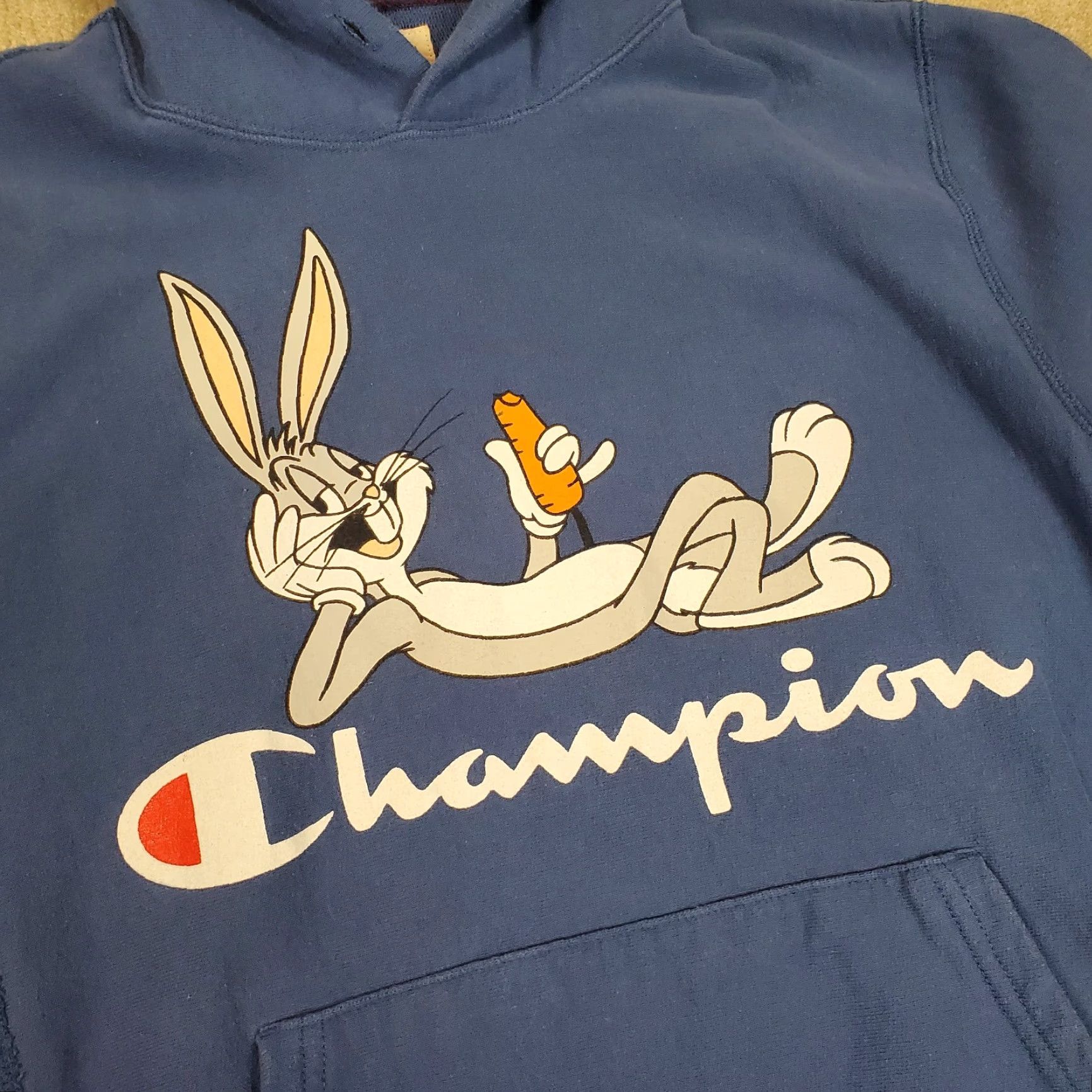 Todd Snyder Champion Todd Snyder Hoodie Mens M Blue Bugs Bunny Sweatshirt Pullover Size US M / EU 48-50 / 2 - 2 Thumbnail