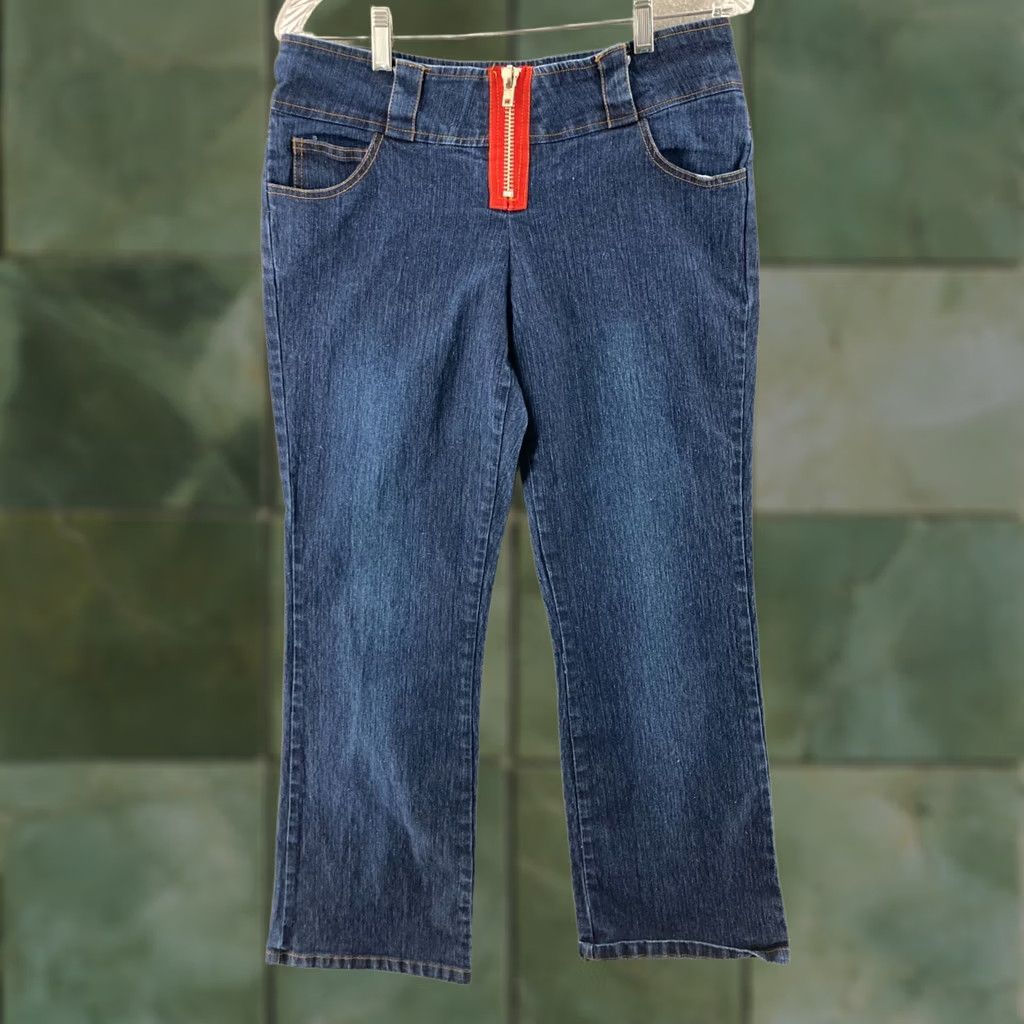 Vintage Goddess Jeans Womens 11/12 Blue Denim Wash Straight Leg 5-Pocket Regular Rise Denim Shirt Size 32" / US 10 / IT 46 - 1 Thumbnail