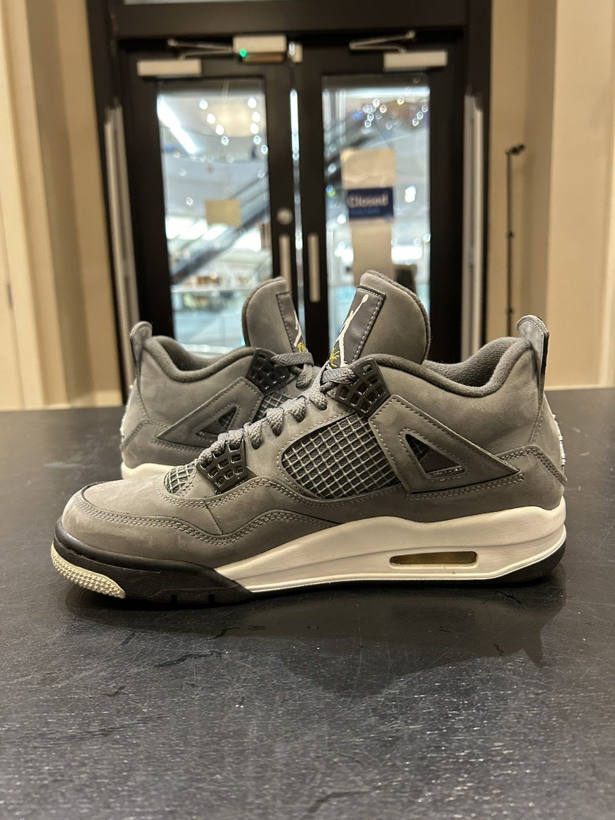 Jordan Brand Jordan 4 Retro ‘Cool Grey’ Size US 9 / EU 42 - 3 Thumbnail