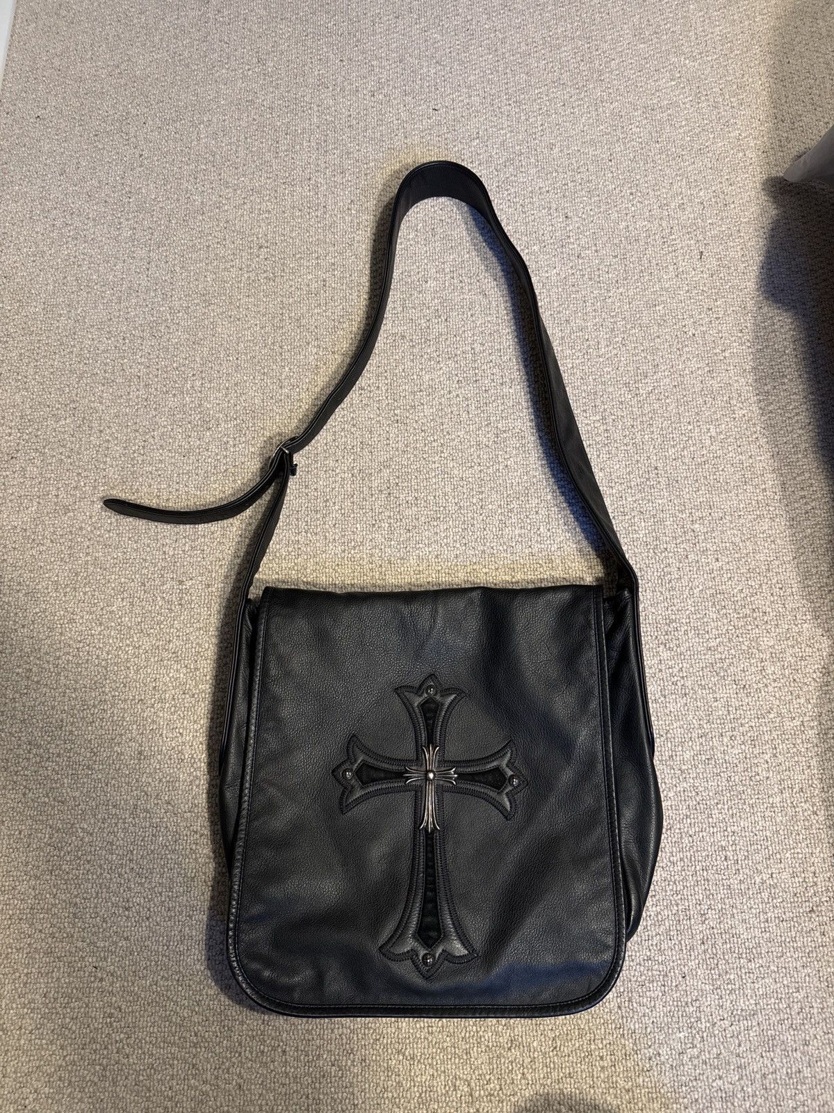 Chrome Hearts Cross Patch/hardware Messenger Bag in Black, Men's