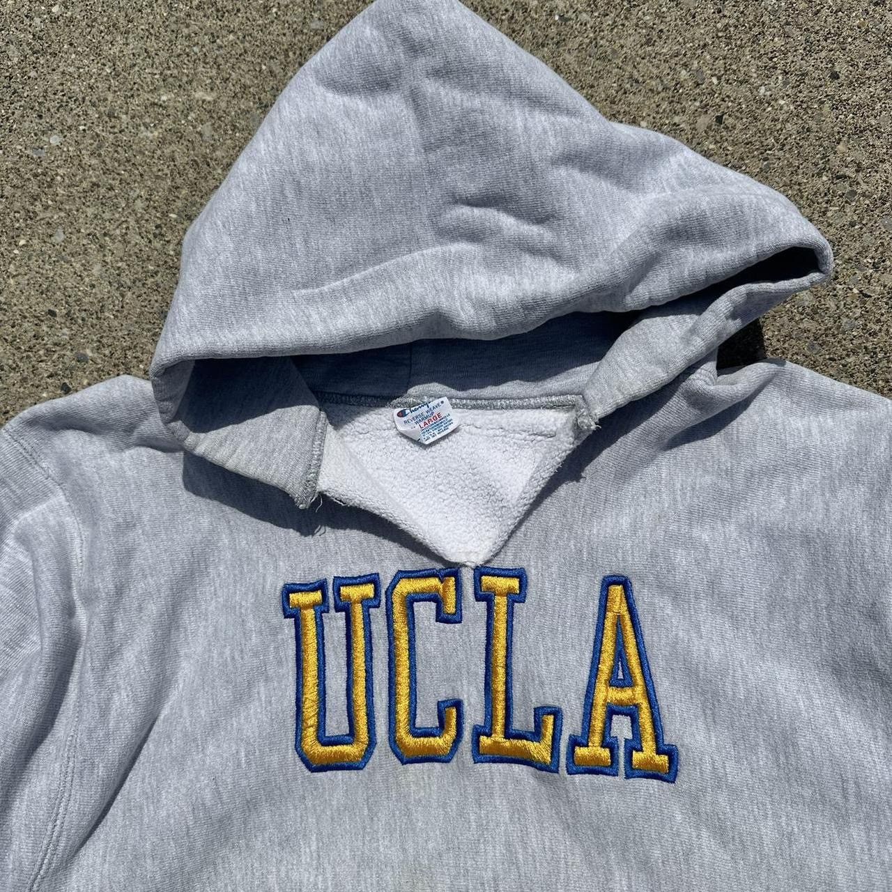 Champion Vintage 90’s Champion reverse weave UCLA hoodie Size US XL / EU 56 / 4 - 2 Thumbnail