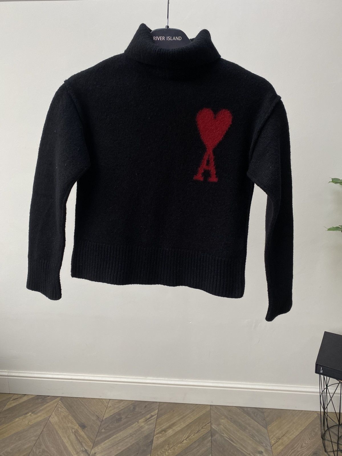 AMI Vintage Ami turtleneck womens sweater Size XS / US 0-2 / IT 36-38 - 1 Thumbnail