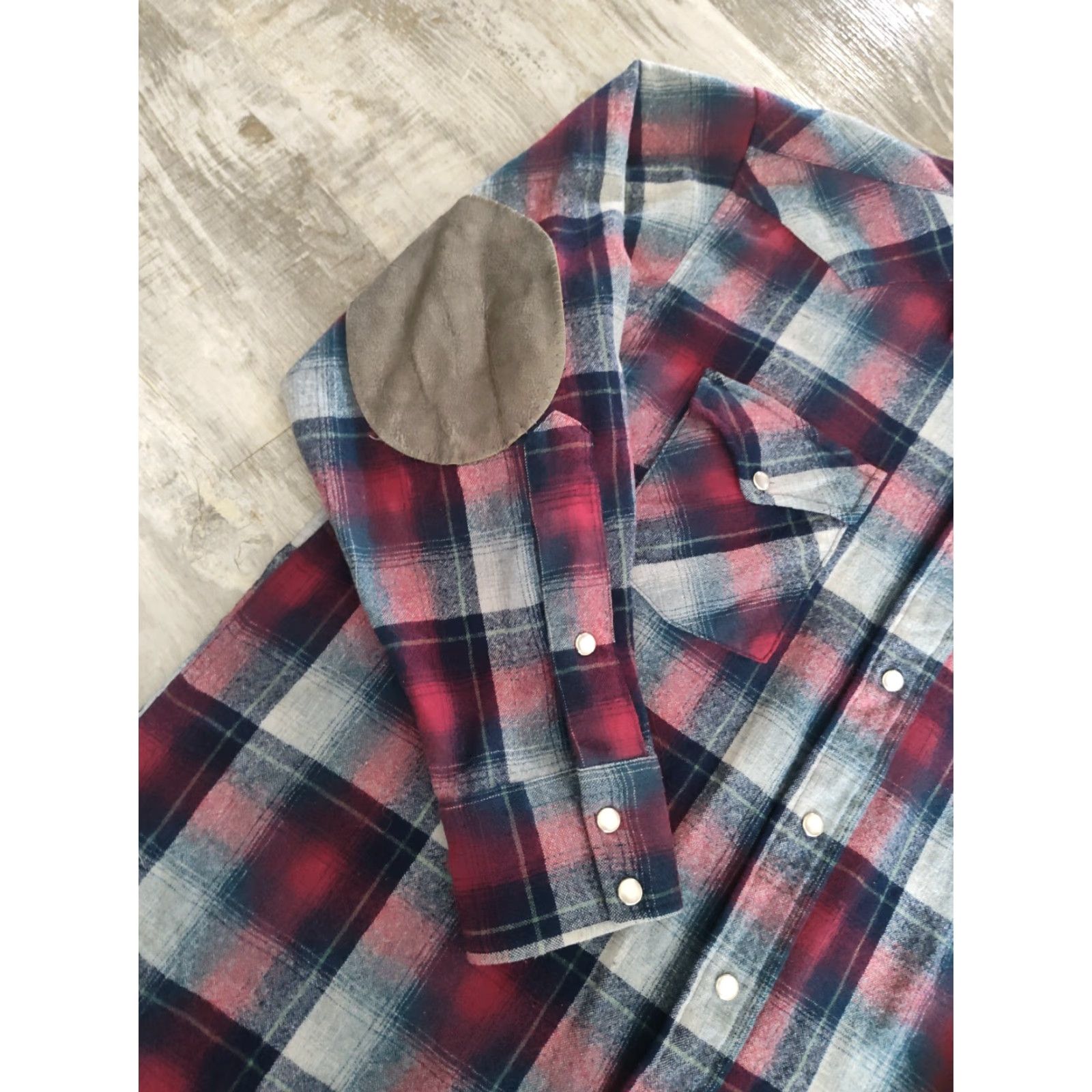 Pendleton VINTAGE Pendleton Western Shirt Men XL Wool Plaid 1960s Casual Heavyweight Button-Up Size US XL / EU 56 / 4 - 3 Thumbnail