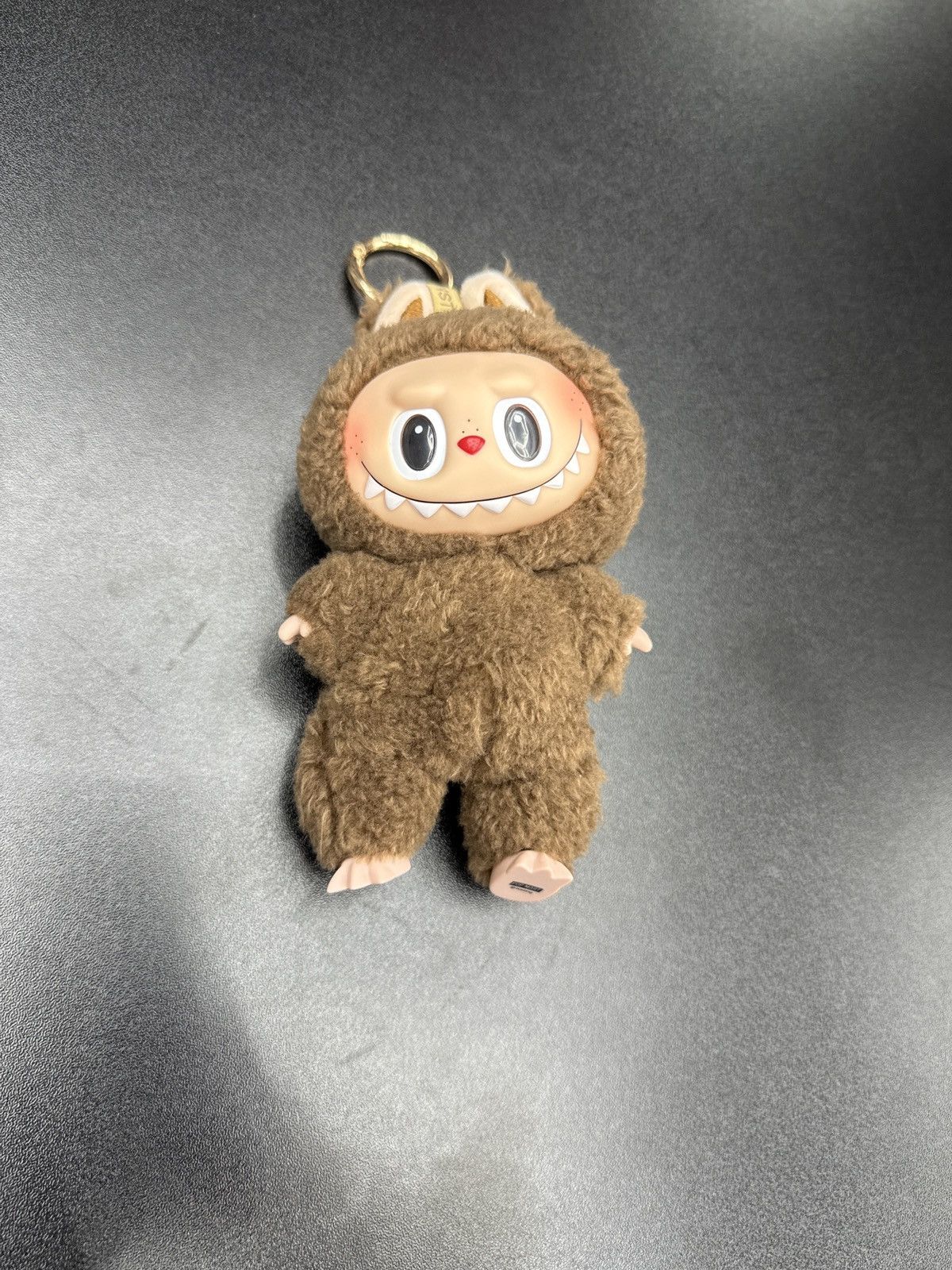 POP MART Labubu Secret Rare Chestnut Cocoa Macaron Brown 🔥 Size ONE SIZE - 1 Thumbnail