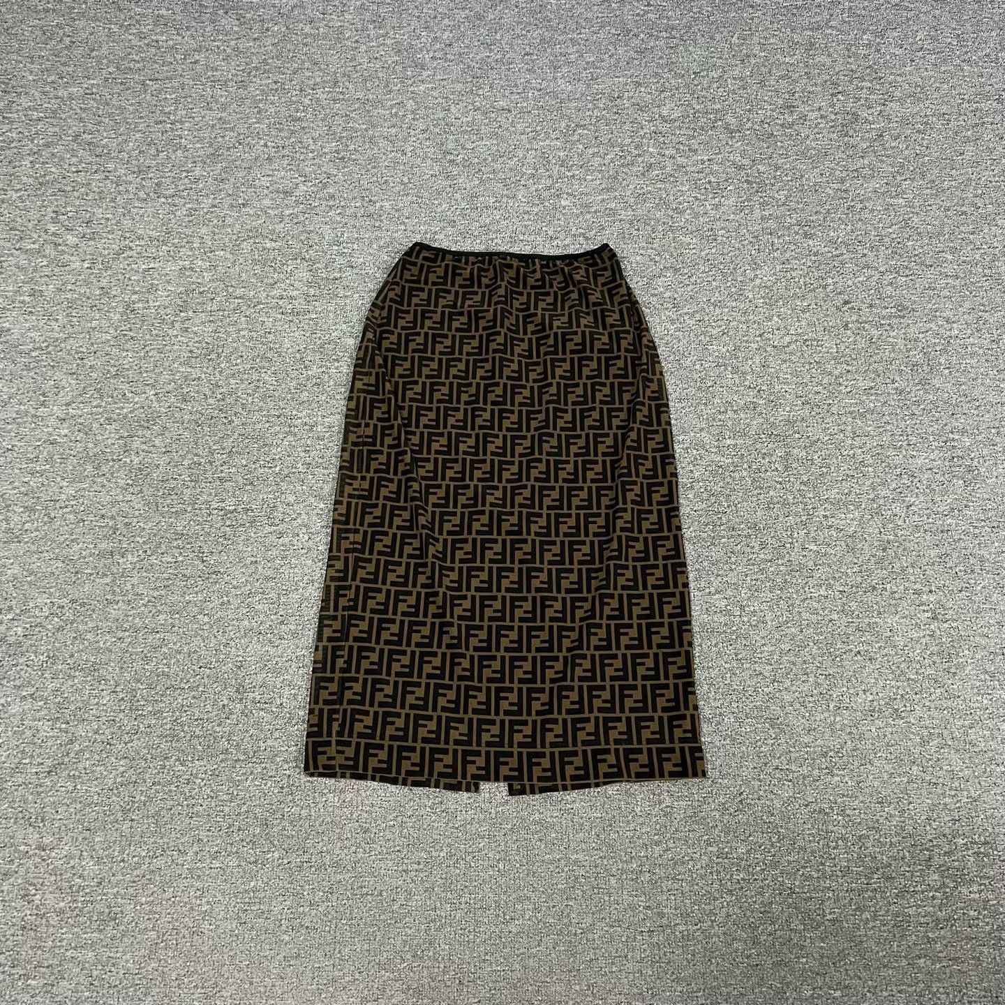 Fendi Fendi FF Logo Print Long Skirt Size 42" / US 20 - 1 Thumbnail