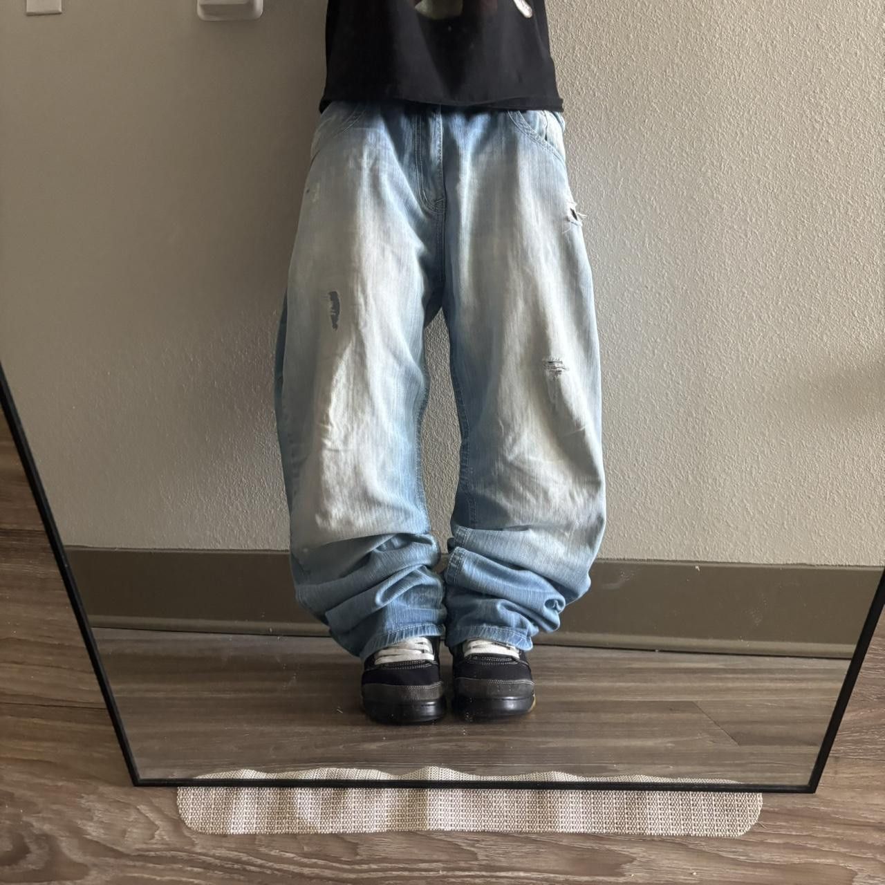 Vintage Crazy Vintage Y2K/2000s Faded Light Wash Streetwear Denim Jeans! 40x32 Size US 40 / EU 56 - 1 Thumbnail