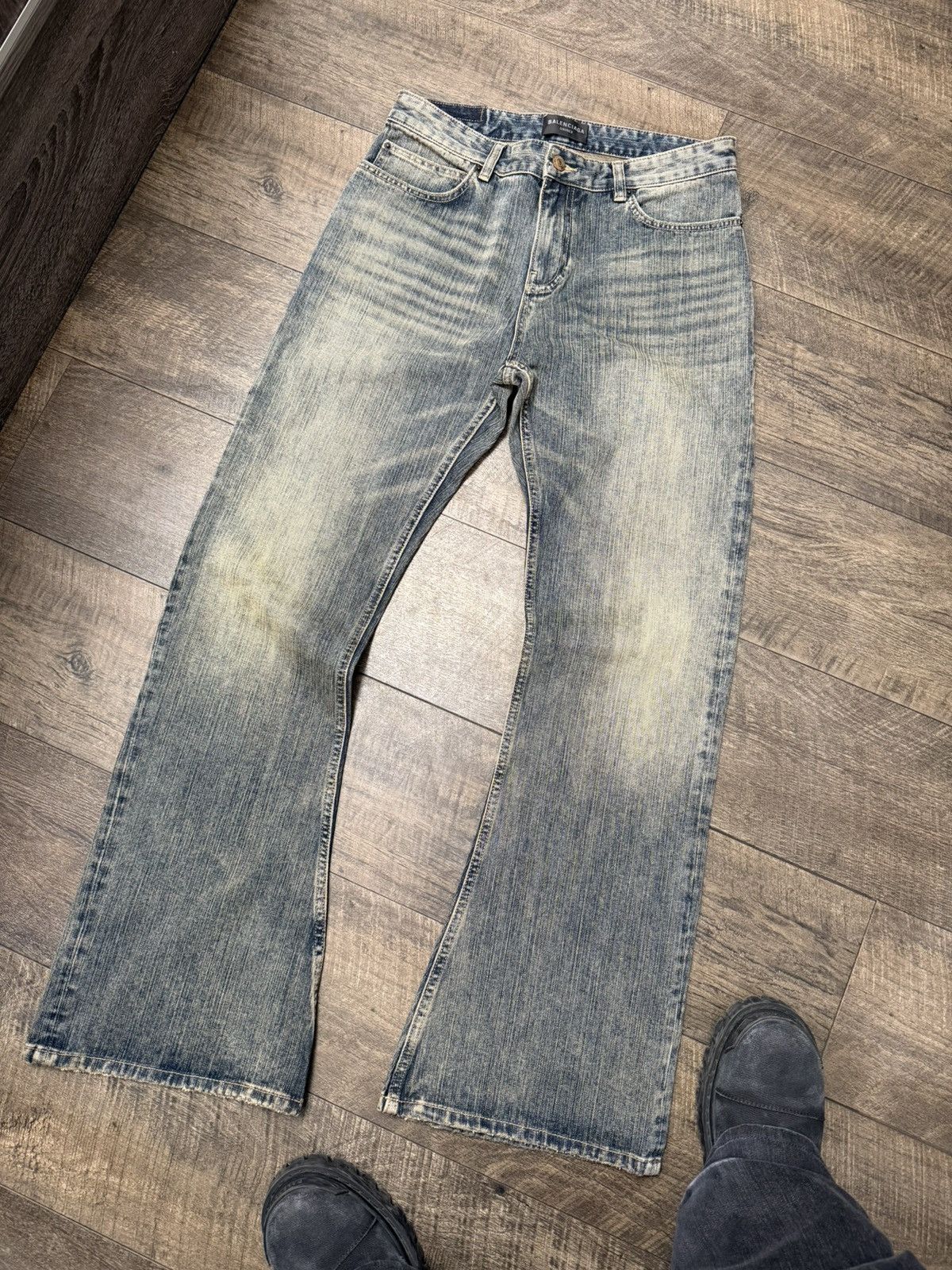 Balenciaga Balenciaga FW23 Italian Ring Flared Denim Size US 32 / EU 48 - 1 Thumbnail