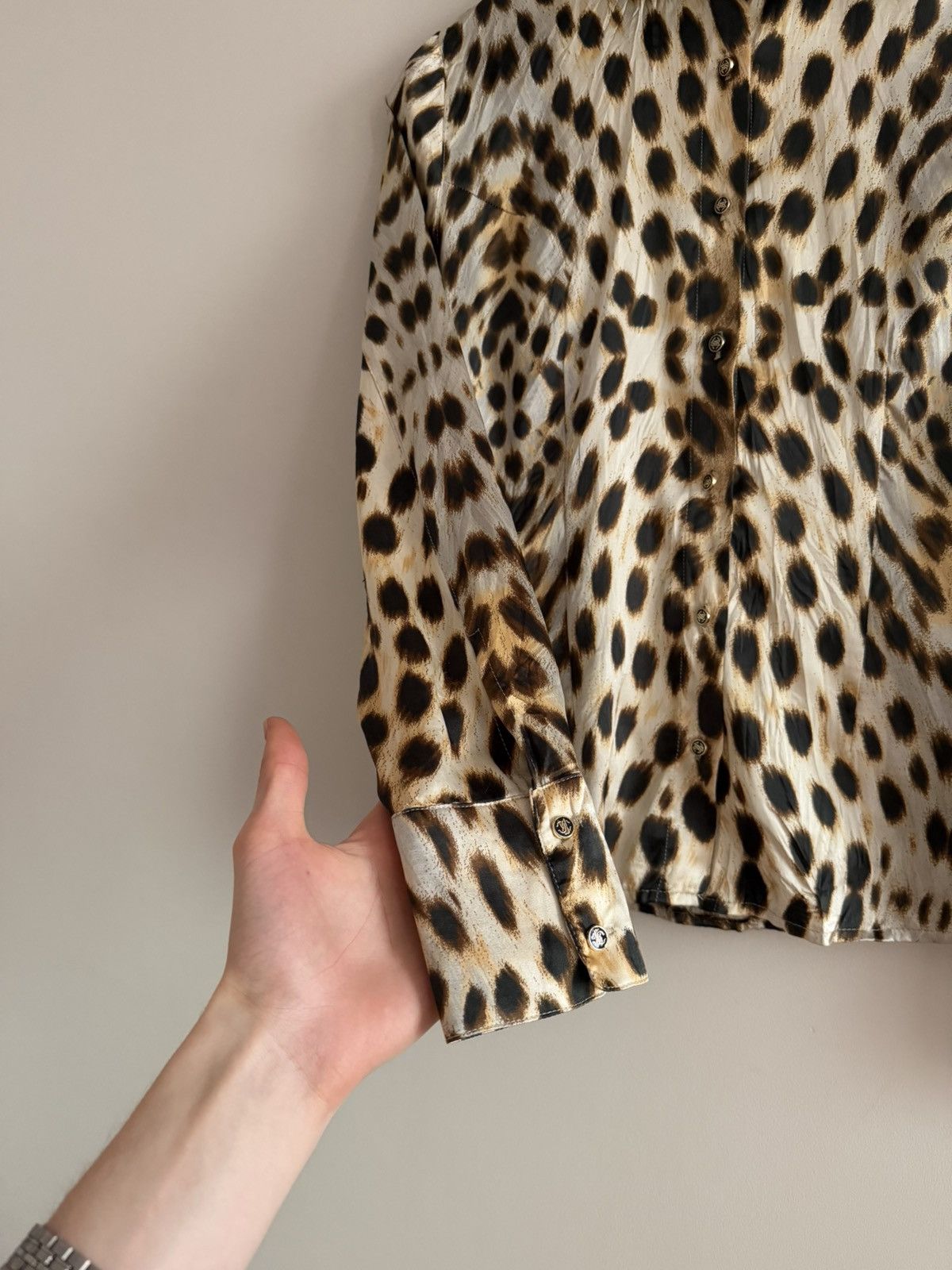 Roberto Cavalli Roberto Cavalli Vintage Leopard Print Shirt Y2K Size S / US 4 / IT 40 - 2 Thumbnail