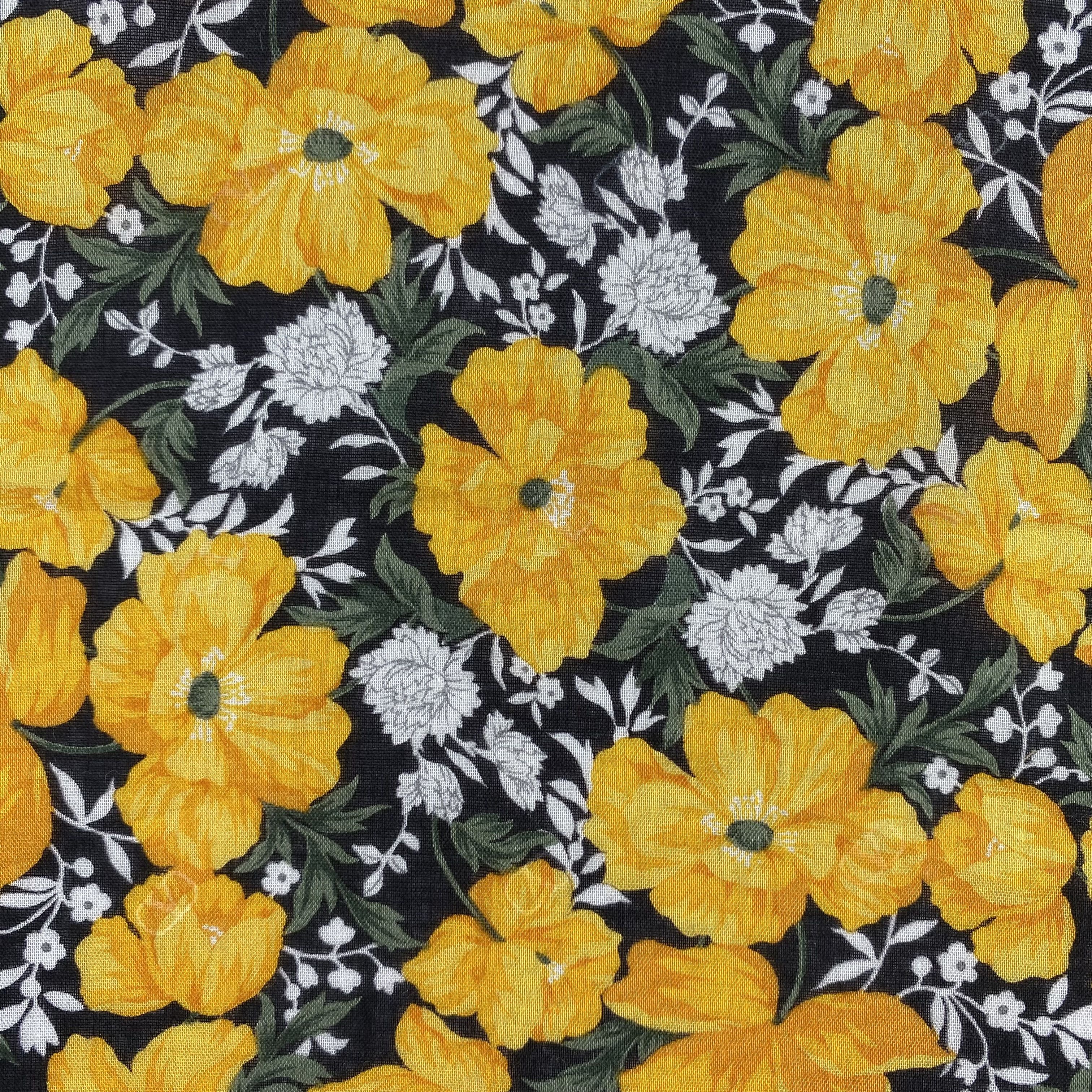 Valentino × Vintage Valentino Garavani Handkerchief / Neckerchief-P1507 Size ONE SIZE - 4 Thumbnail