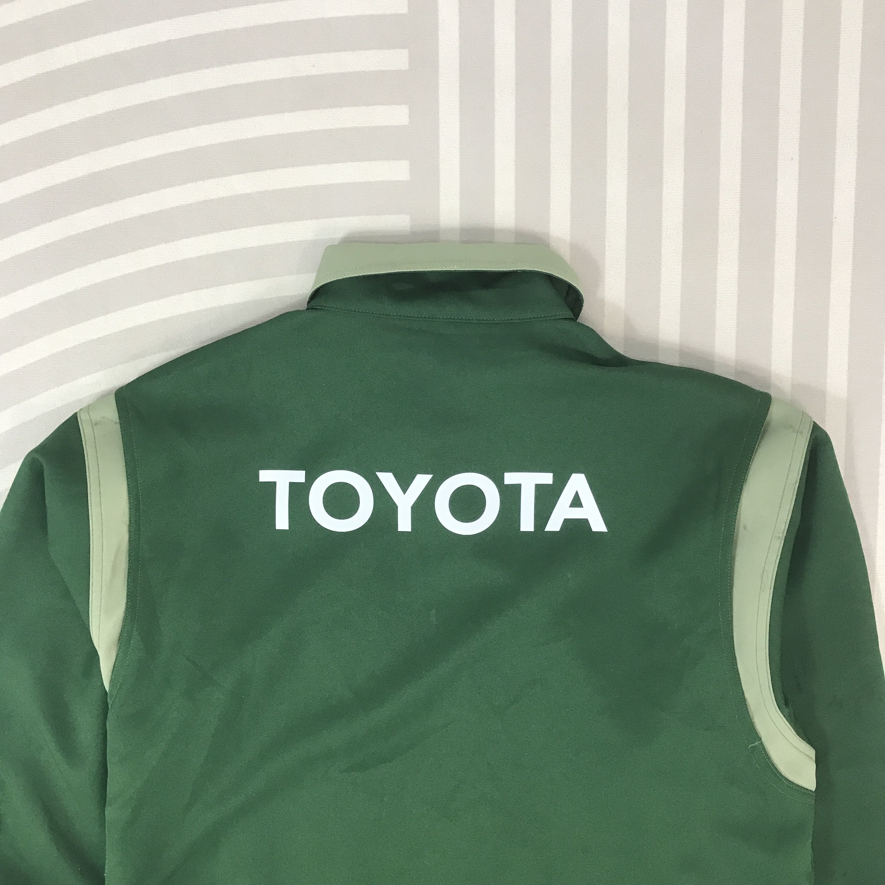 Japanese Brand Vintage Toyota Racing Motorsport Custom Jacket K64B4 Size US L / EU 52-54 / 3 - 4 Thumbnail