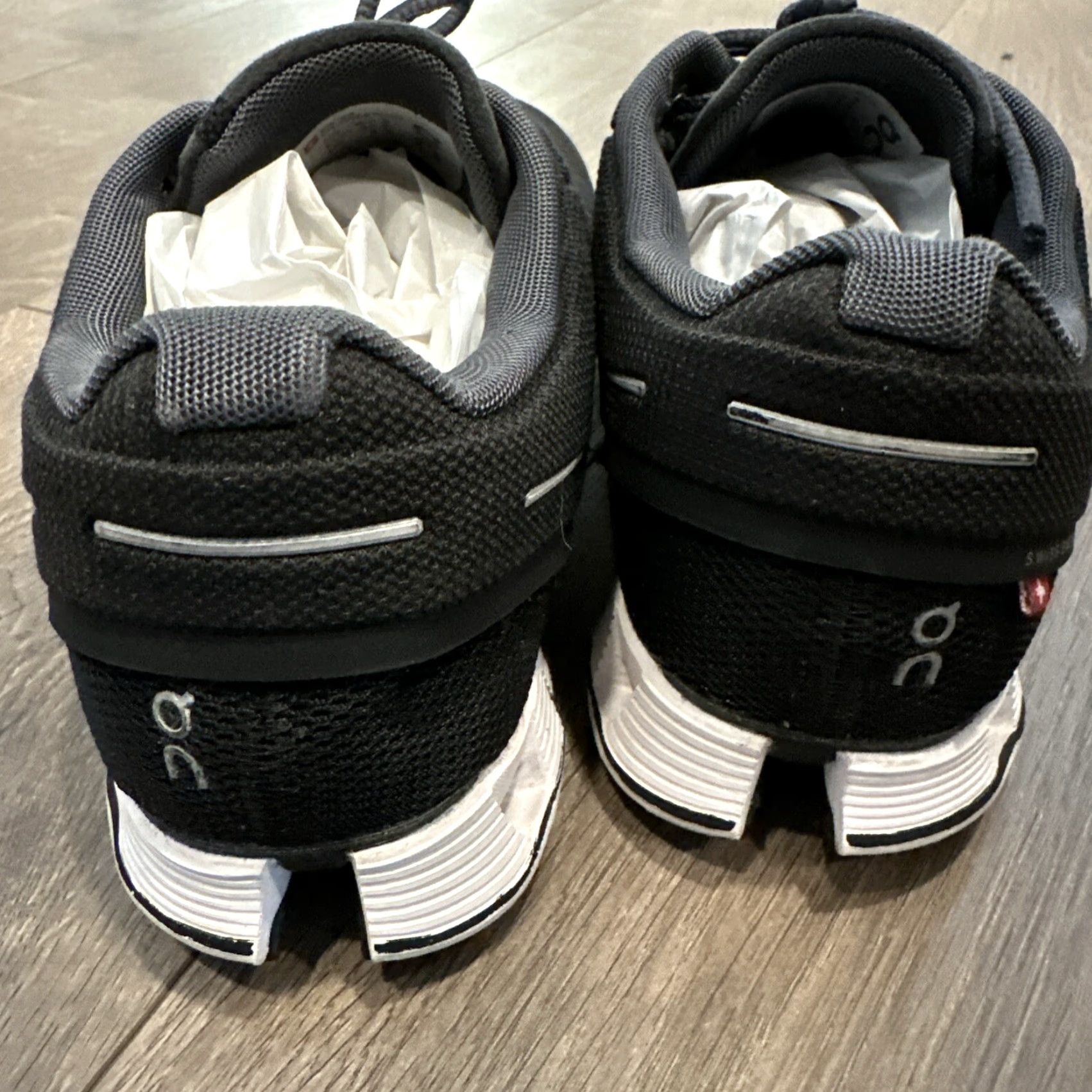 Vintage On Cloud 5 Sneaker Women's US 7.5 Black Athletic Running Shoes Womens Size US 7.5 / IT 37.5 - 4 Thumbnail