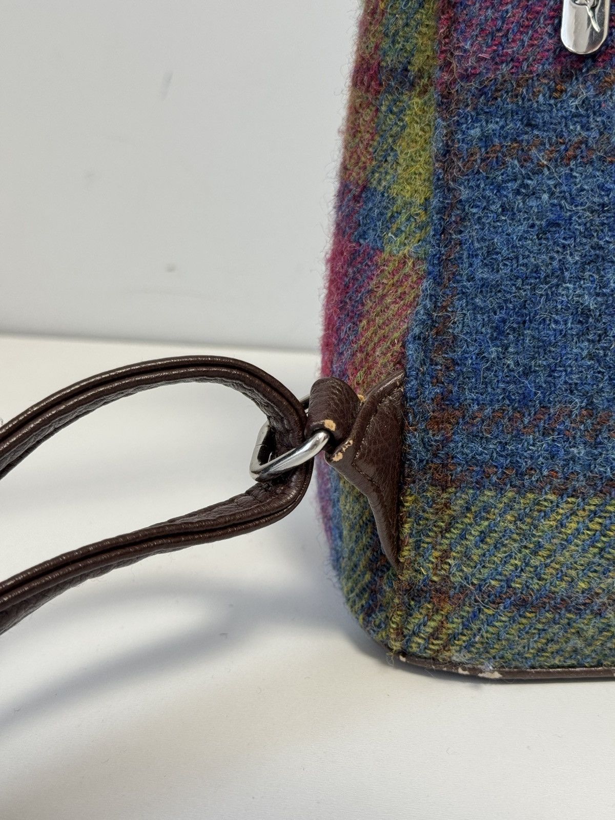 Harris Tweed AUTHENTIC HARRIS TWEED MINI BACKPACK TUMMEL GLEN APPIN Col Size ONE SIZE - 16 Thumbnail