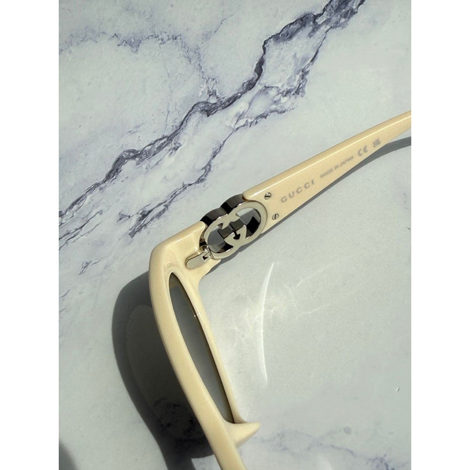 Gucci SALE! NEW Gucci GG1660S White Slim Oval Logo Sunglasses Size ONE SIZE - 5 Thumbnail