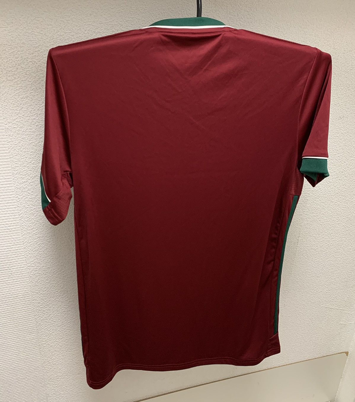 Adidas Adidas Wolverhampton soccer jersey M sz manbet X 2020 Size US M / EU 48-50 / 2 - 2 Thumbnail