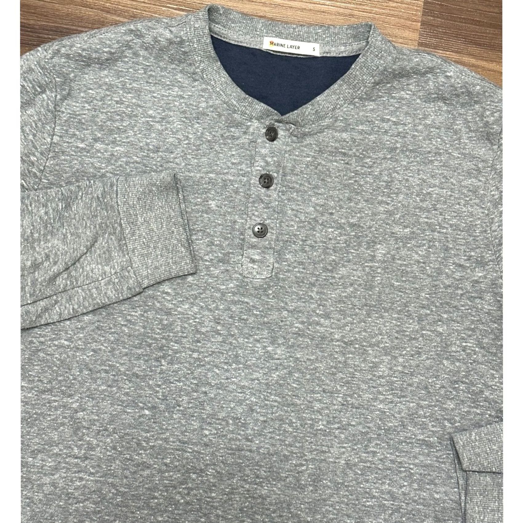 Marine Layer Marine Layer Mens Henley Shirt Long Sleeve Heather Gray Knit Cotton Base Layer Size S Size US S / EU 44-46 / 1 - 2 Thumbnail