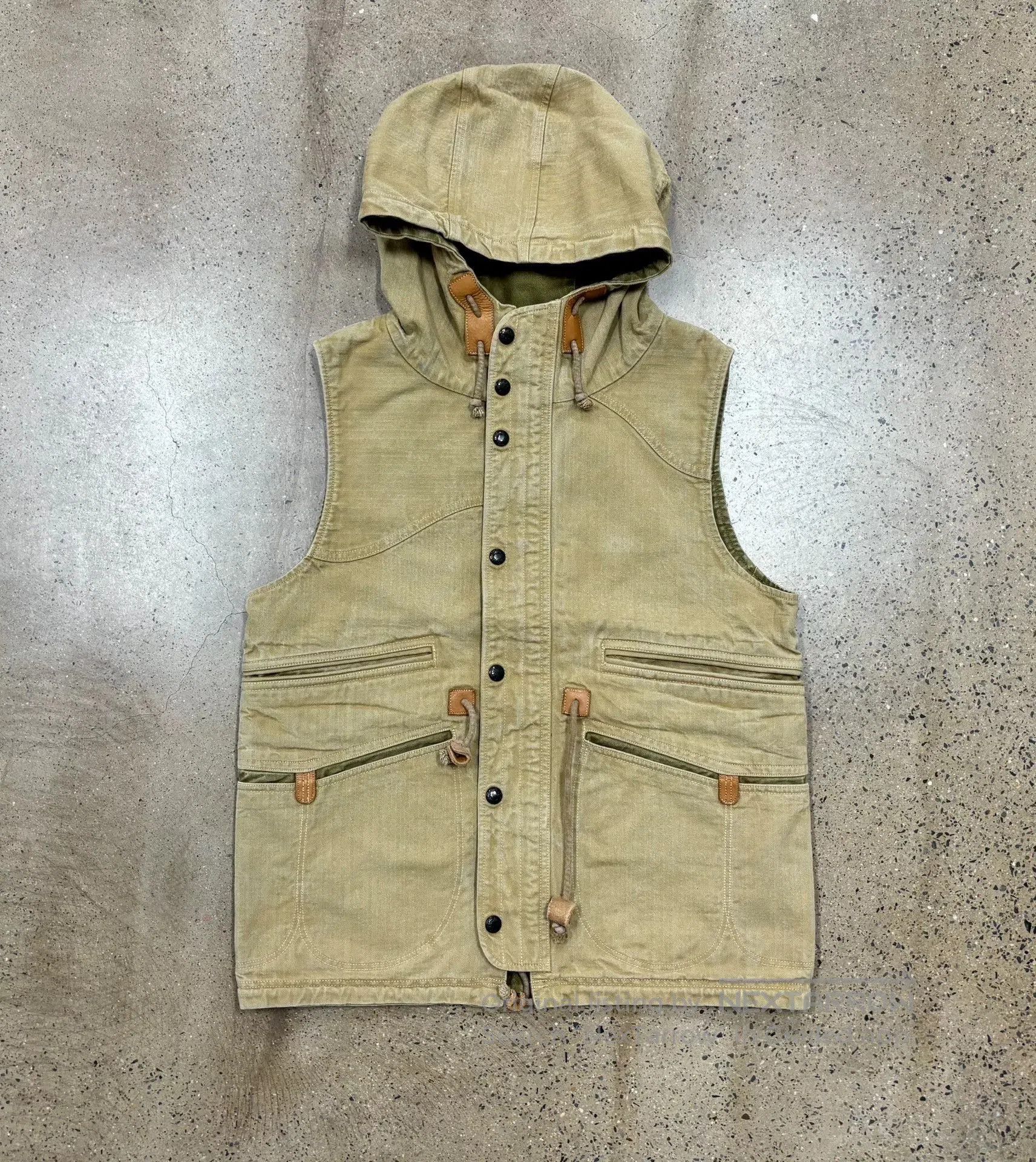 COLIMBO Vintage Washed Vest with Hood. Size US M / EU 48-50 / 2 - 1 Thumbnail