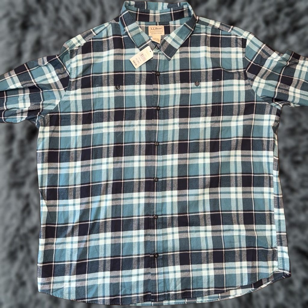 Vintage L.L. Bean Wicked Soft Flannel Shirt 2XL Button-Up Plaid Blue Regular Men Size US XXL / EU 58 / 5 - 1 Thumbnail