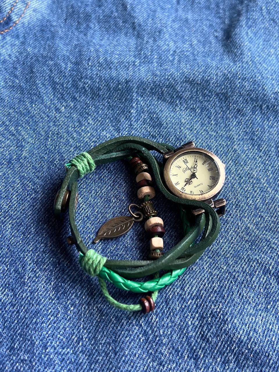 Japanese Brand × Vintage Vintage Japanese style futuristic Watch Green Amulet Leaf 🍃 Size ONE SIZE - 4 Thumbnail