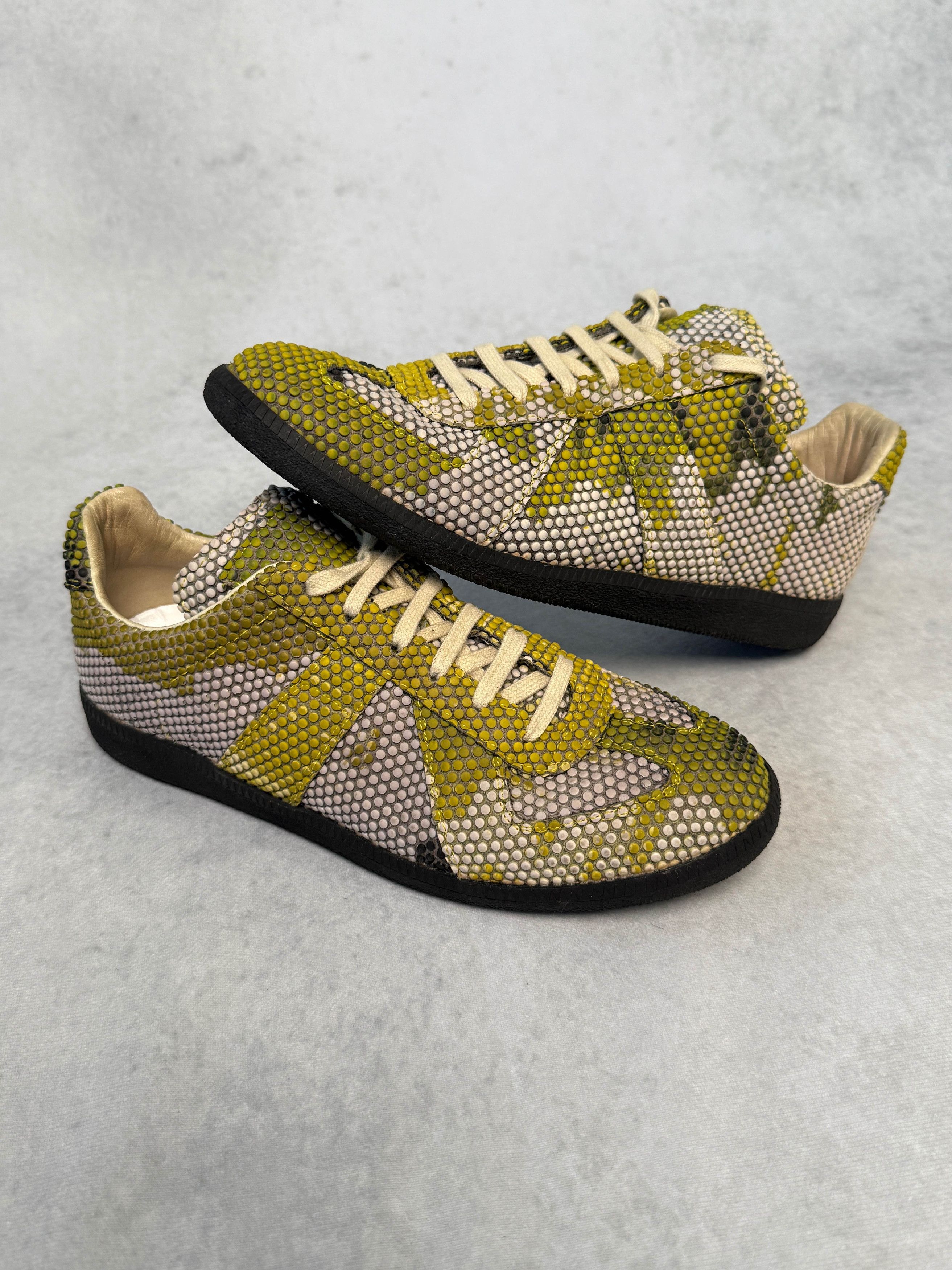 Maison Margiela Maison Margiela 'Replica' GAT Polka Dot Python Size US 9 / EU 42 - 1 Thumbnail