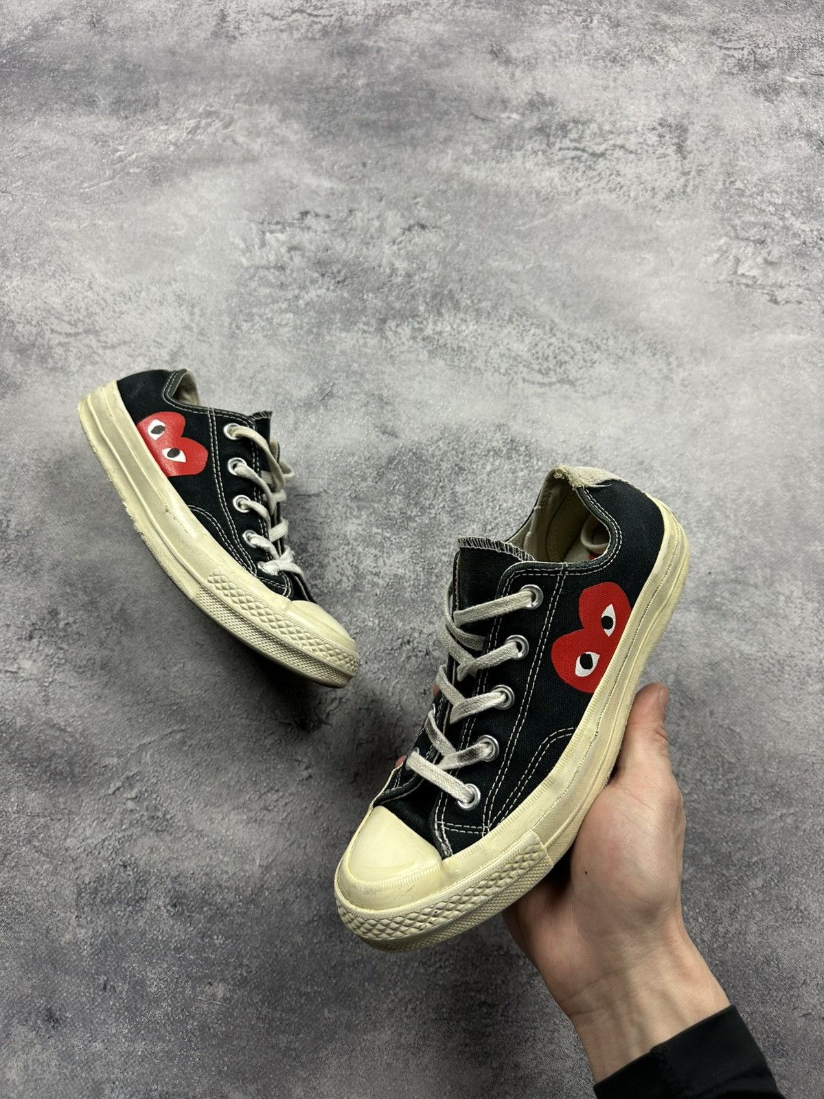 Comme des Garcons PLAY × Converse Comme des Garcons Converse Play Black Low Top Sneakers Size US 6 / IT 36 - 3 Thumbnail